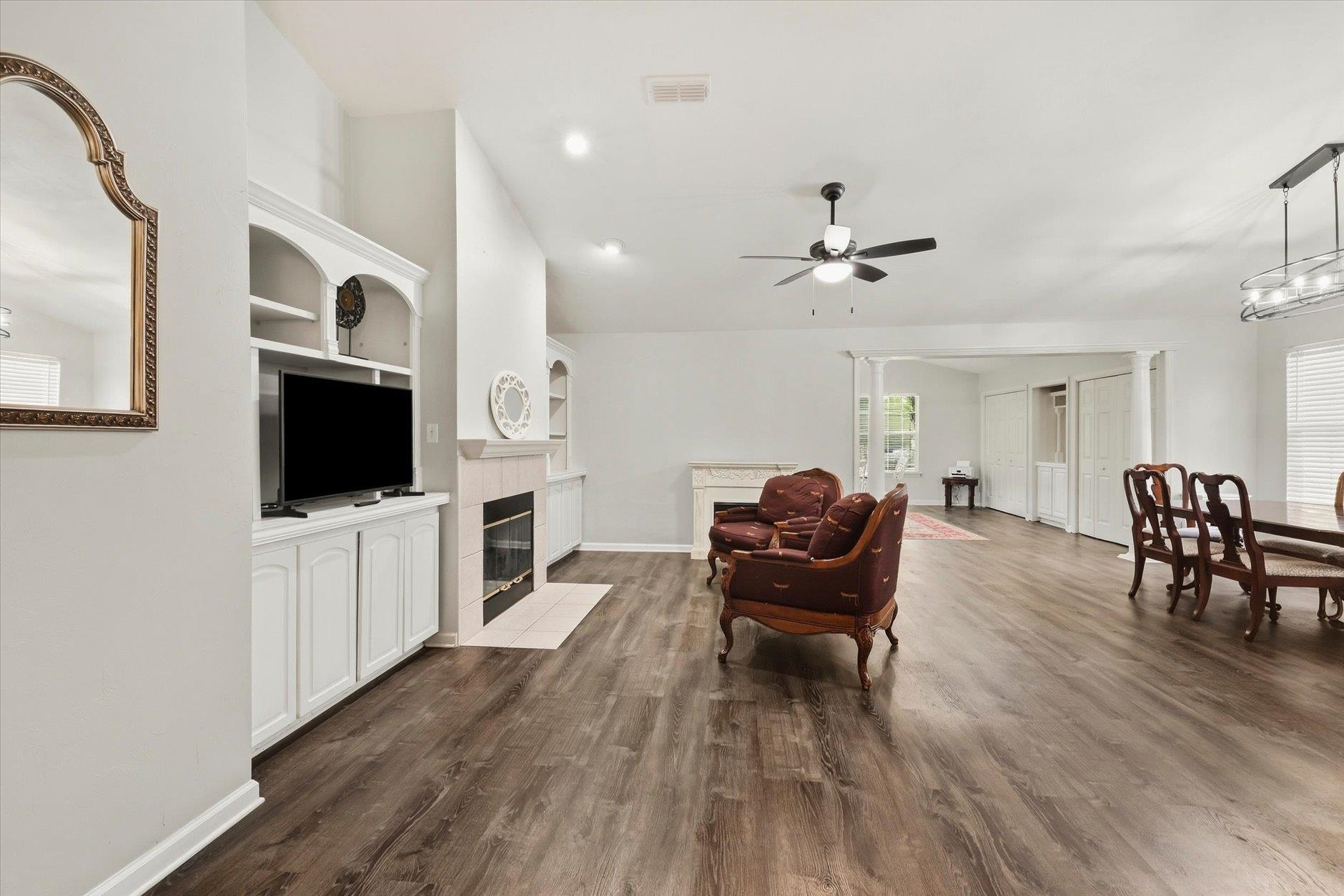 5700 Emma Lane