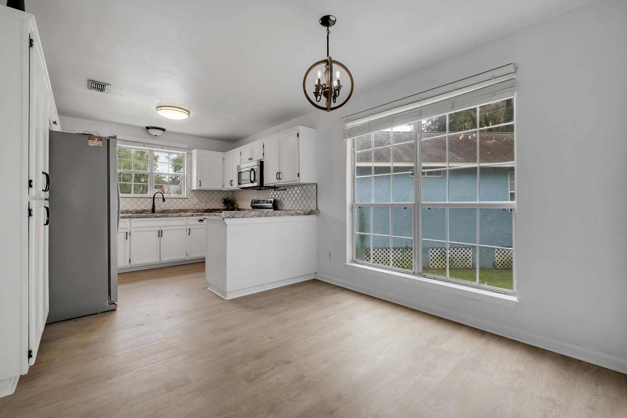 4416 Siesta Court