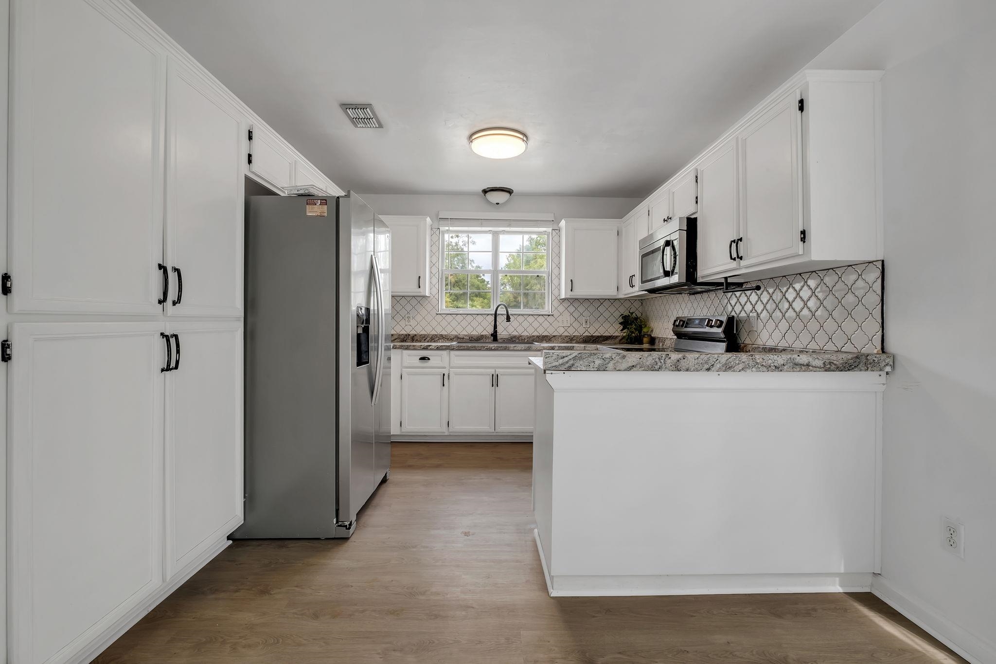 4416 Siesta Court