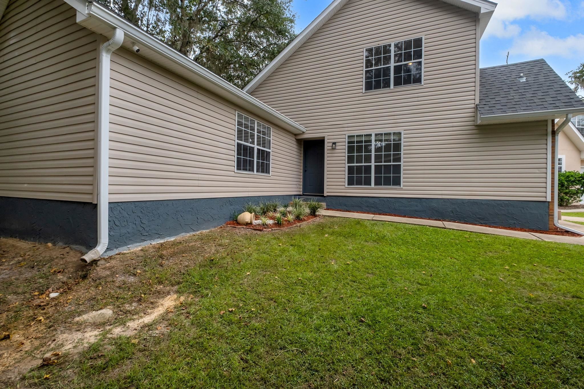 4416 Siesta Court