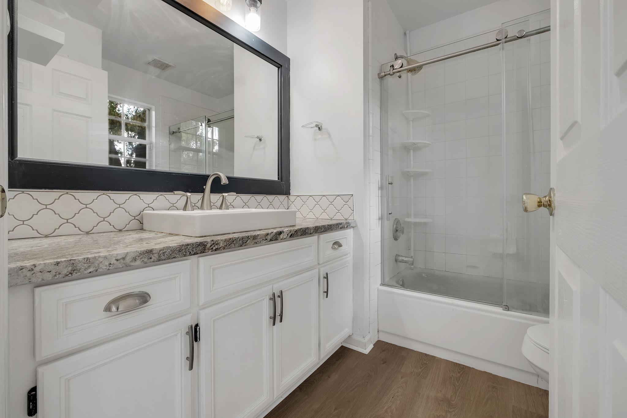 4416 Siesta Court