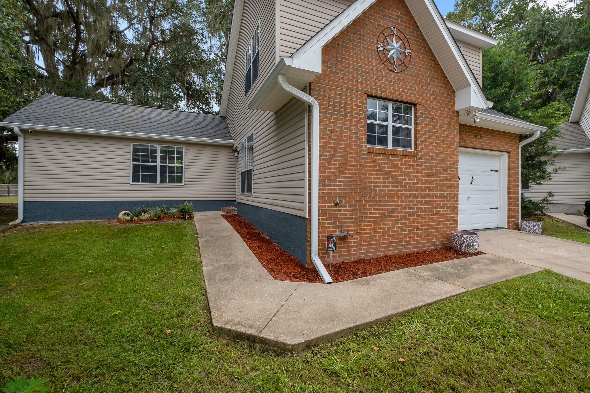 4416 Siesta Court
