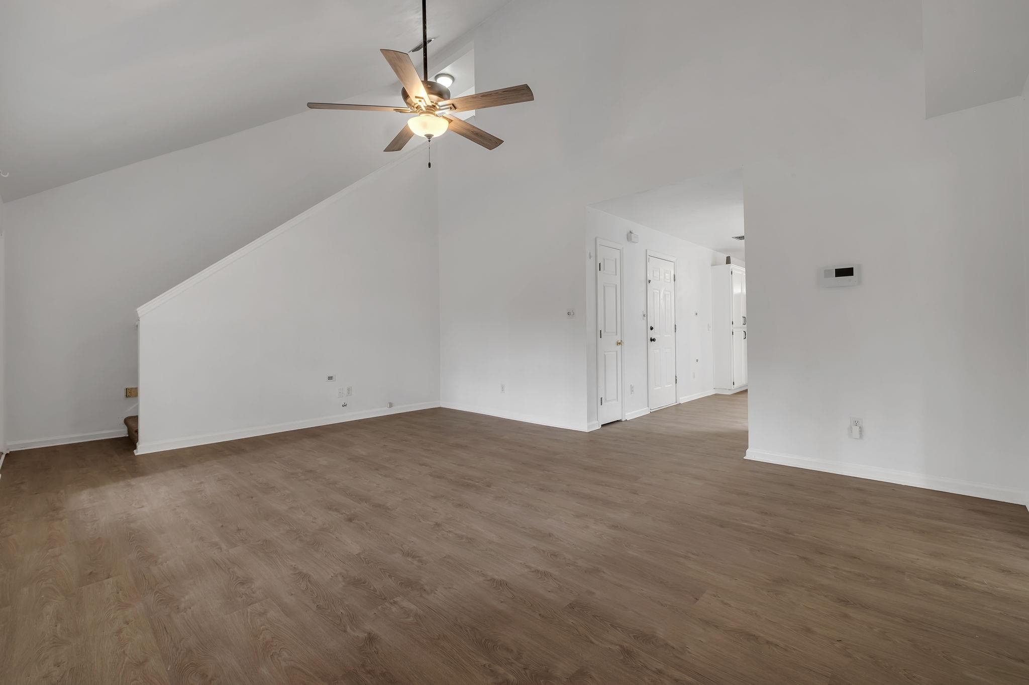 4416 Siesta Court