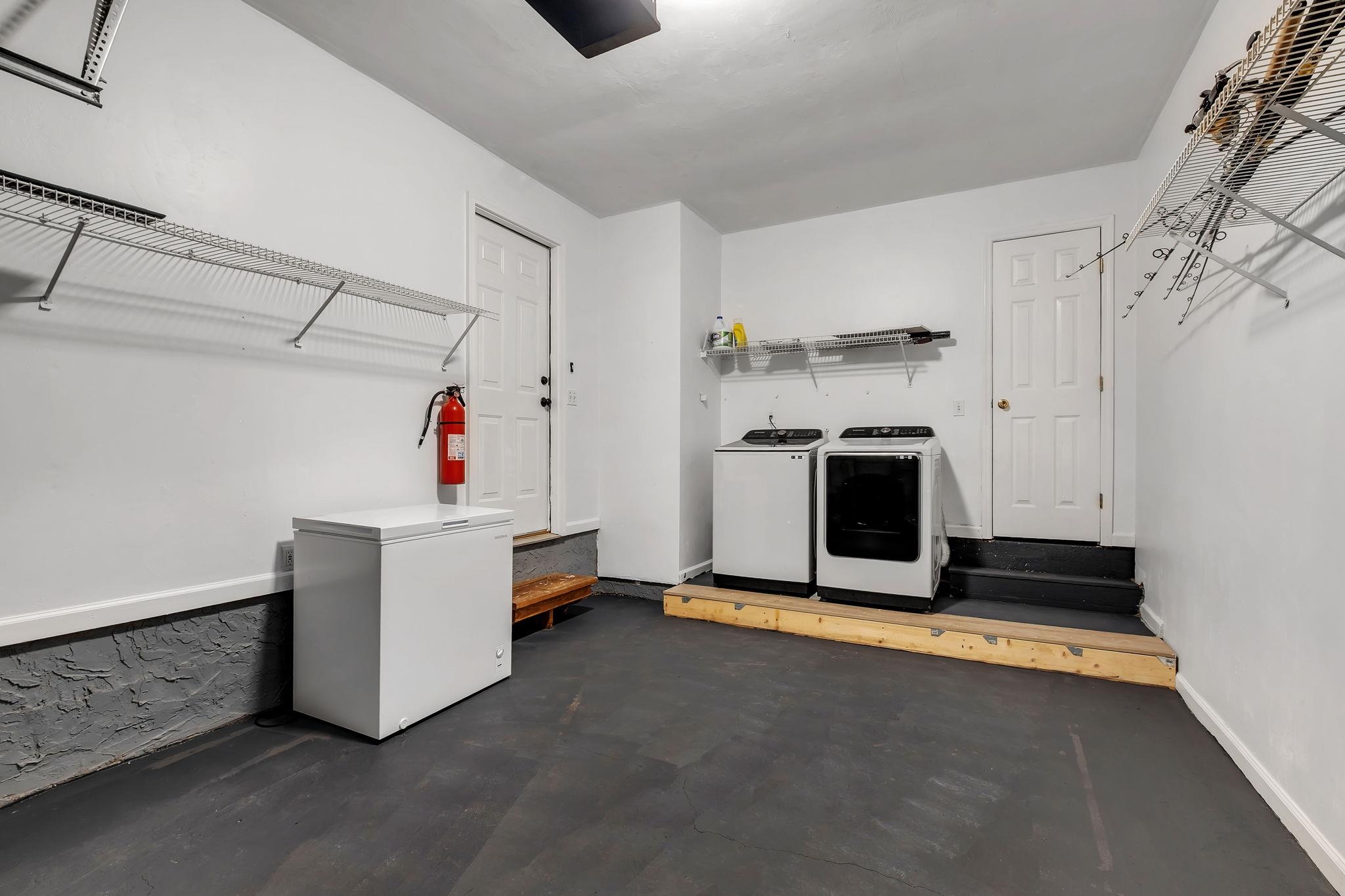 4416 Siesta Court
