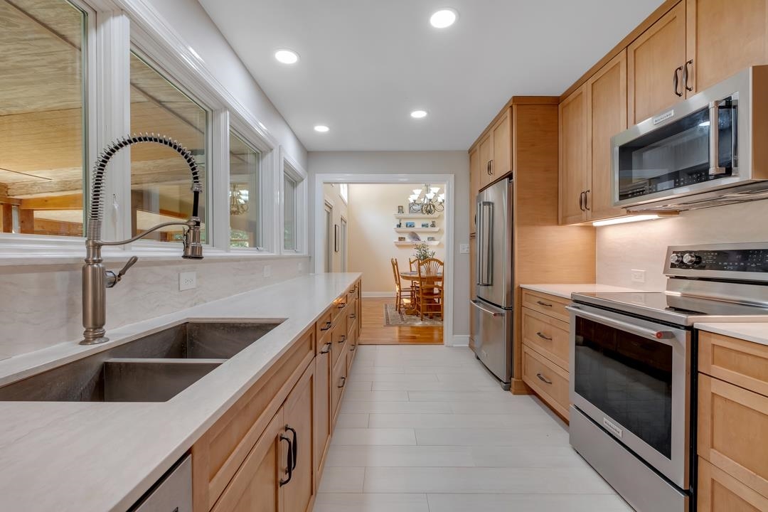 145 Meridian Hills Road