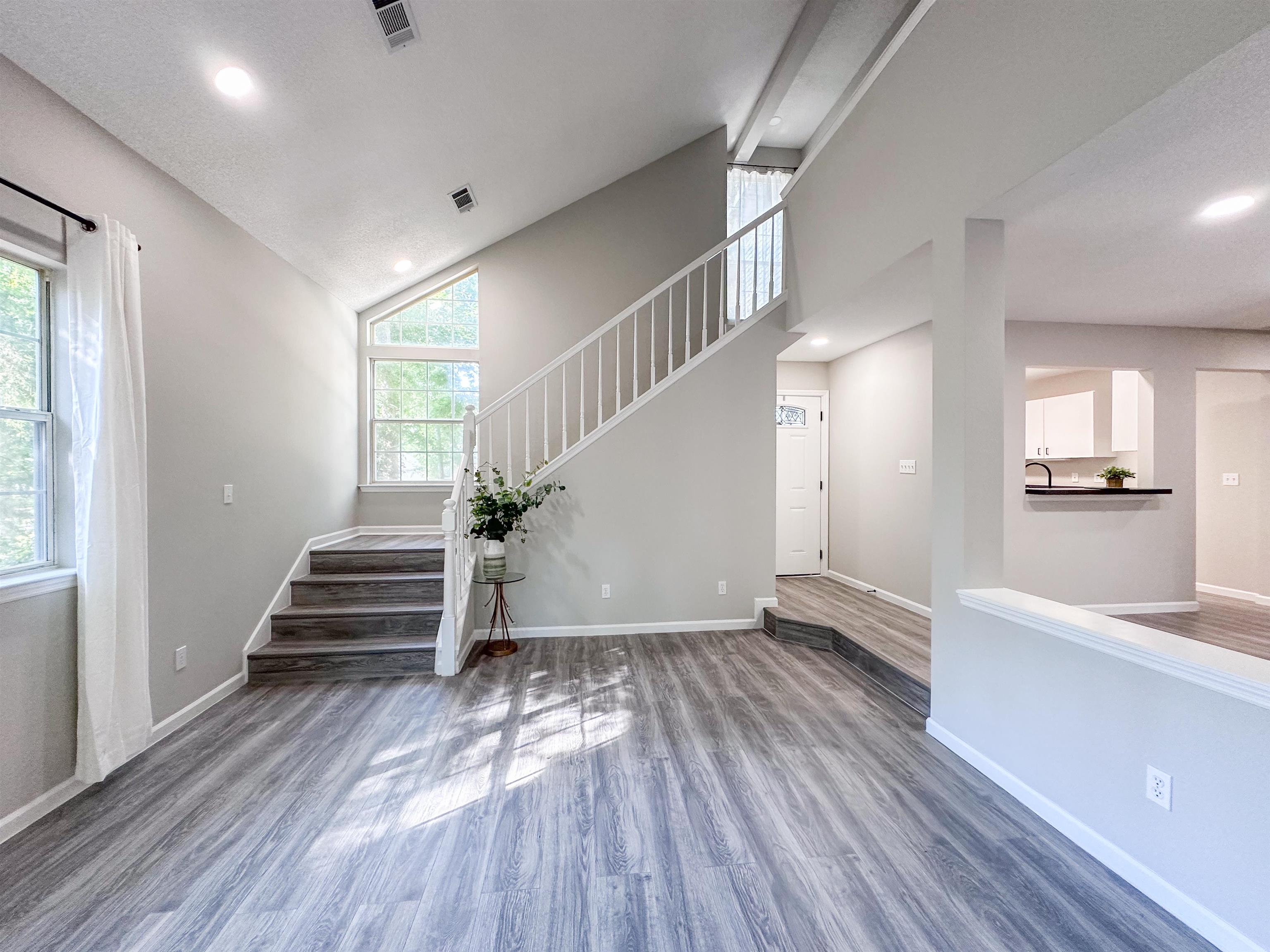 1661 Copperfield Circle