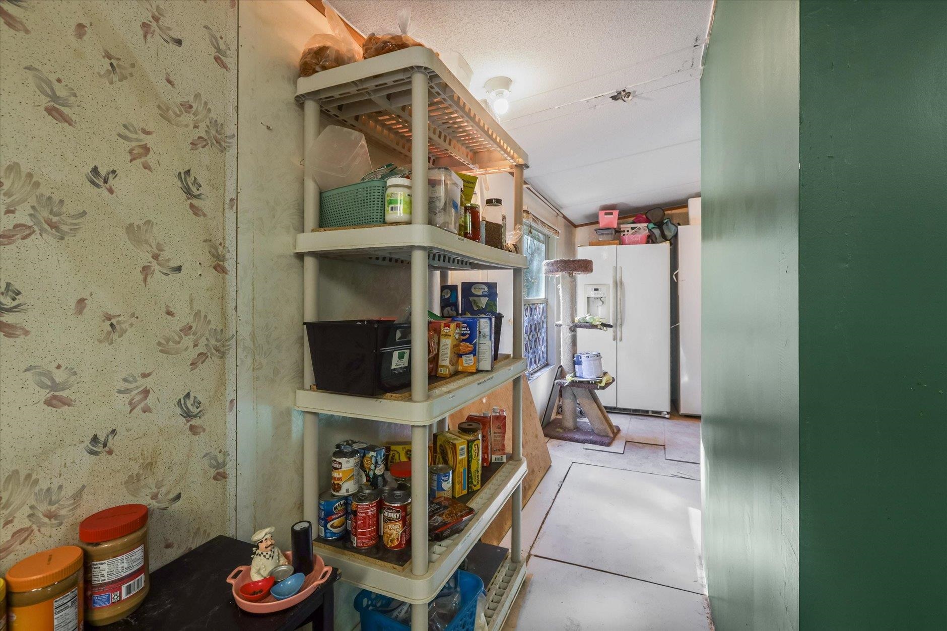 728 Sir Richard Road