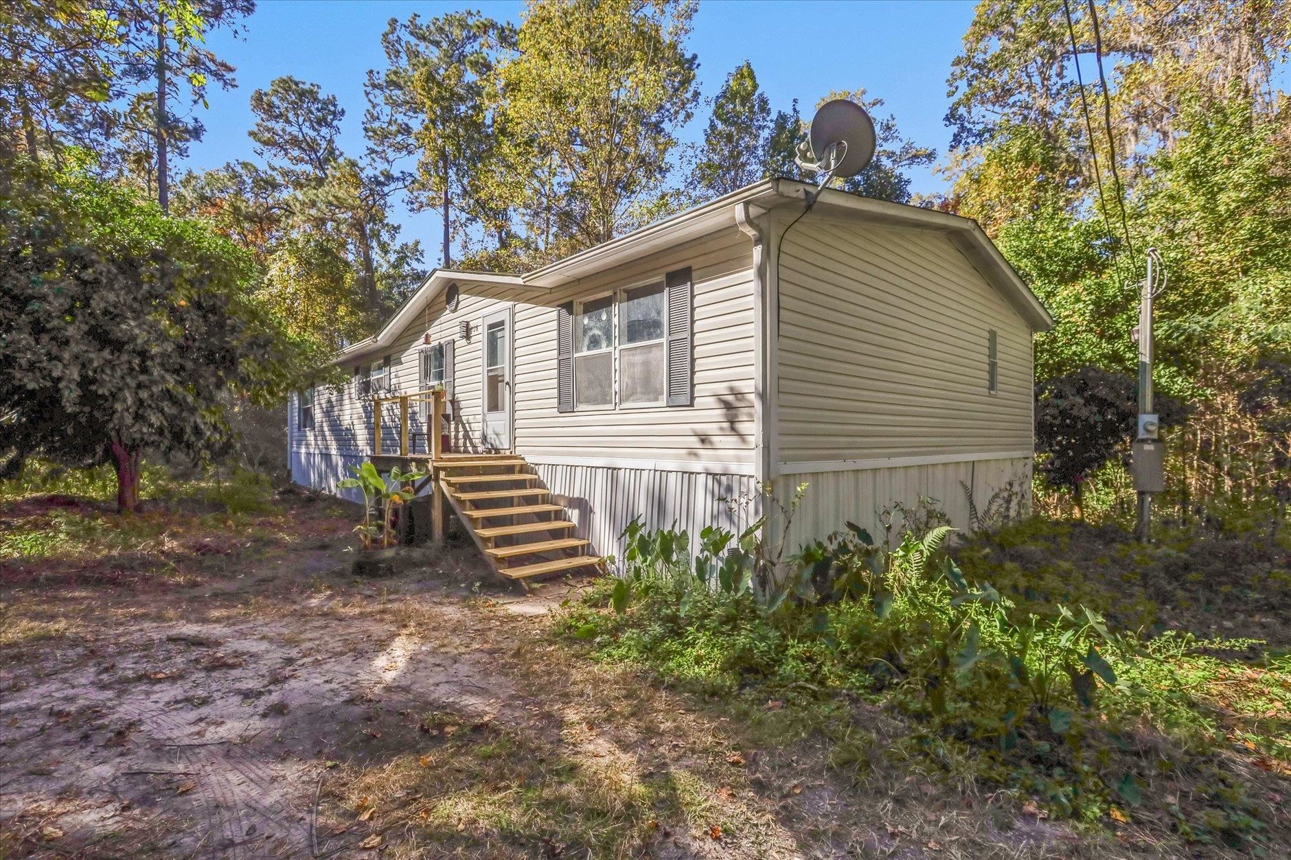 728 Sir Richard Road Tallahassee FL