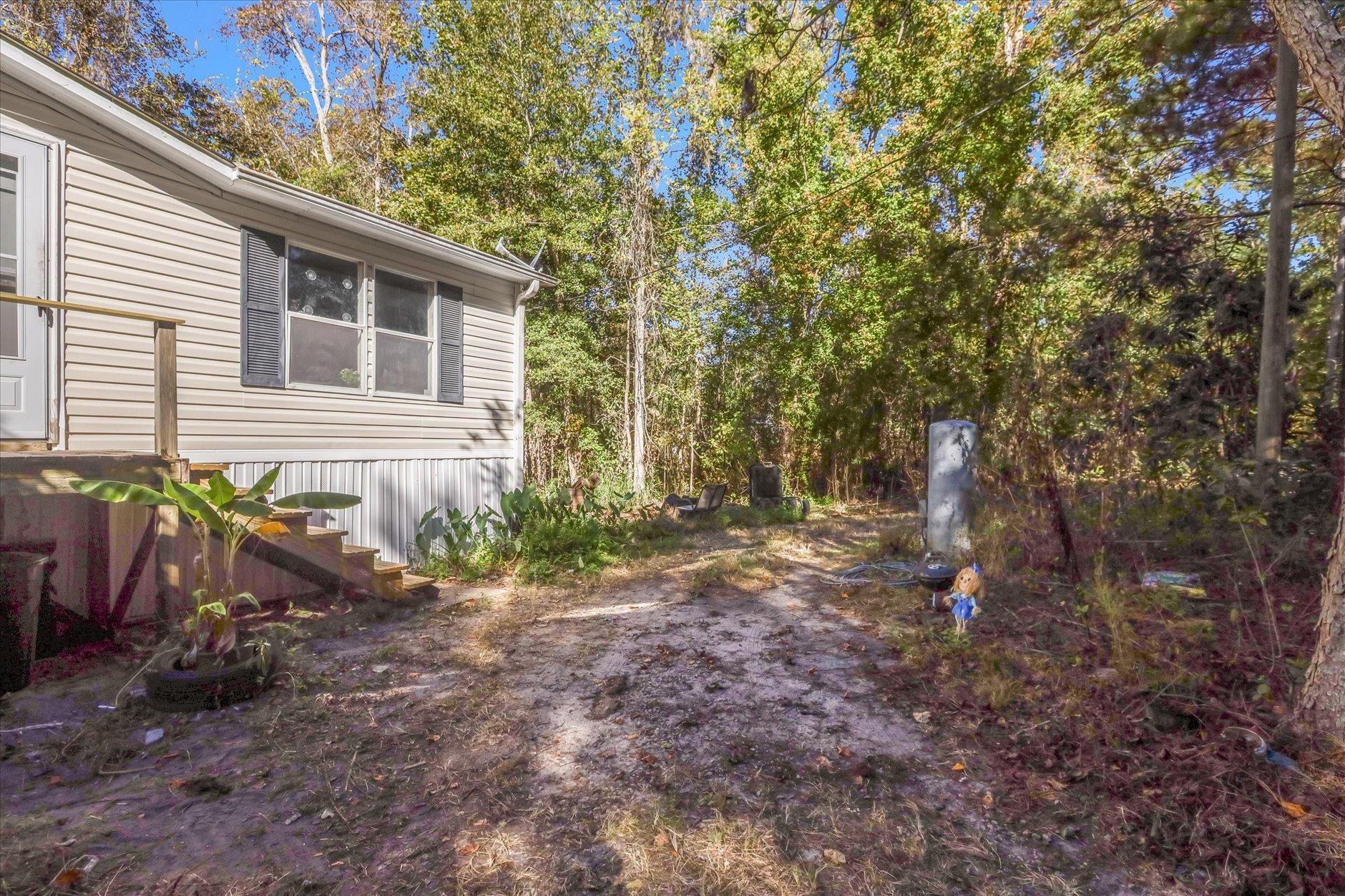 728 Sir Richard Road