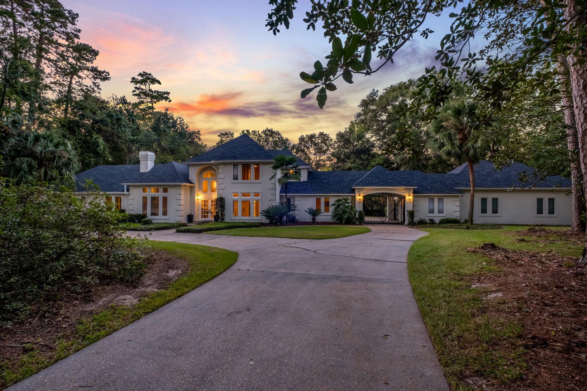 1304 Live Oak Plantation Road Tallahassee FL