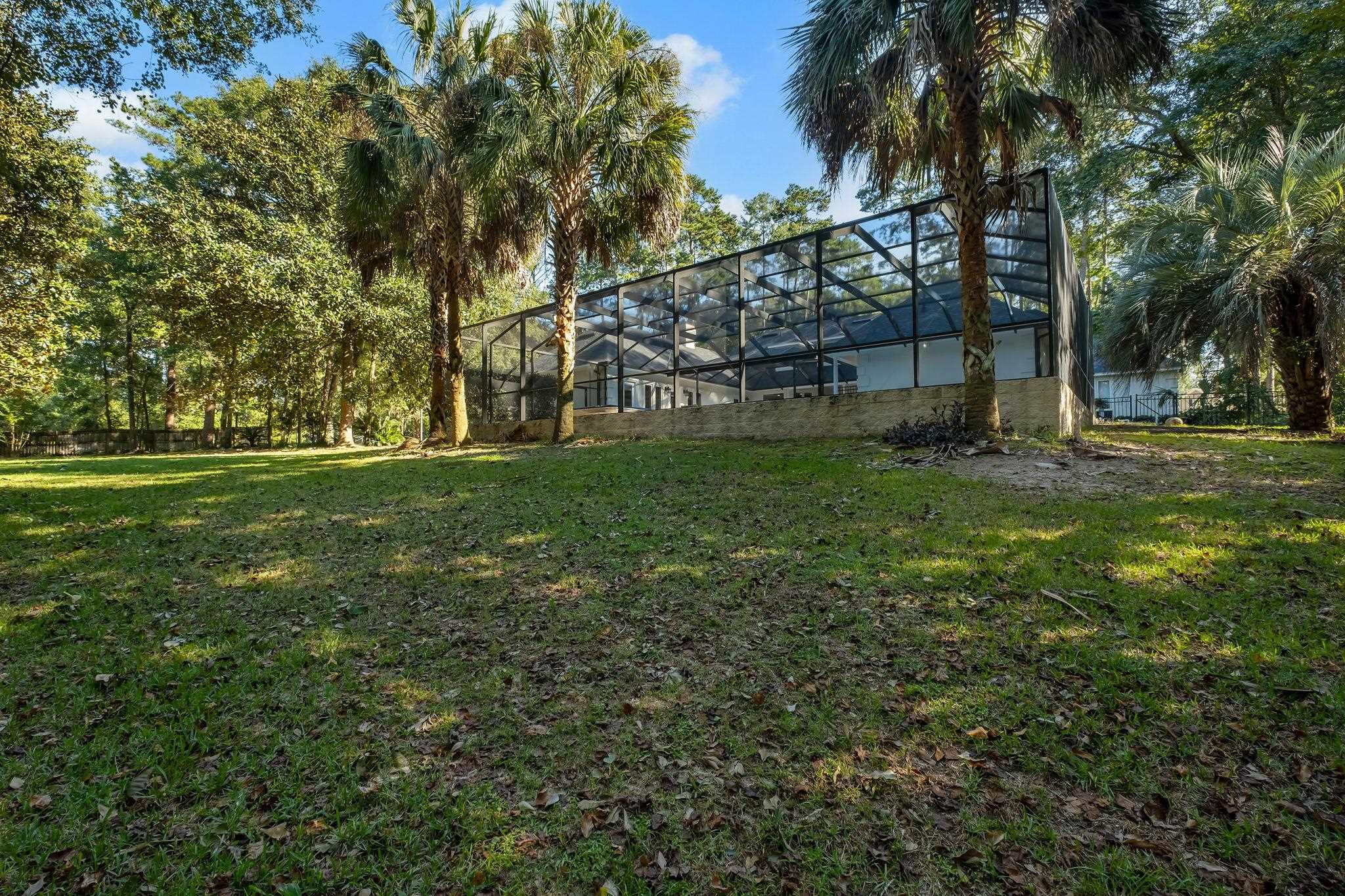 1304 Live Oak Plantation Road