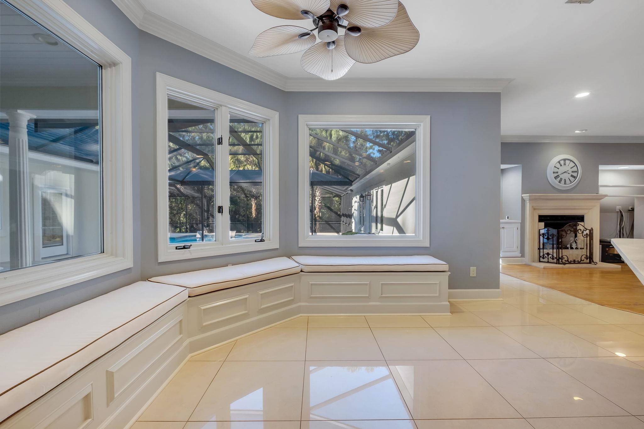 1304 Live Oak Plantation Road