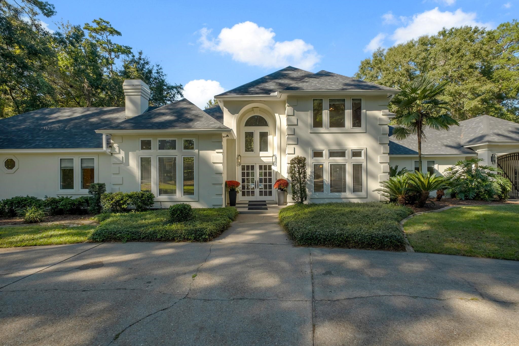 1304 Live Oak Plantation Road