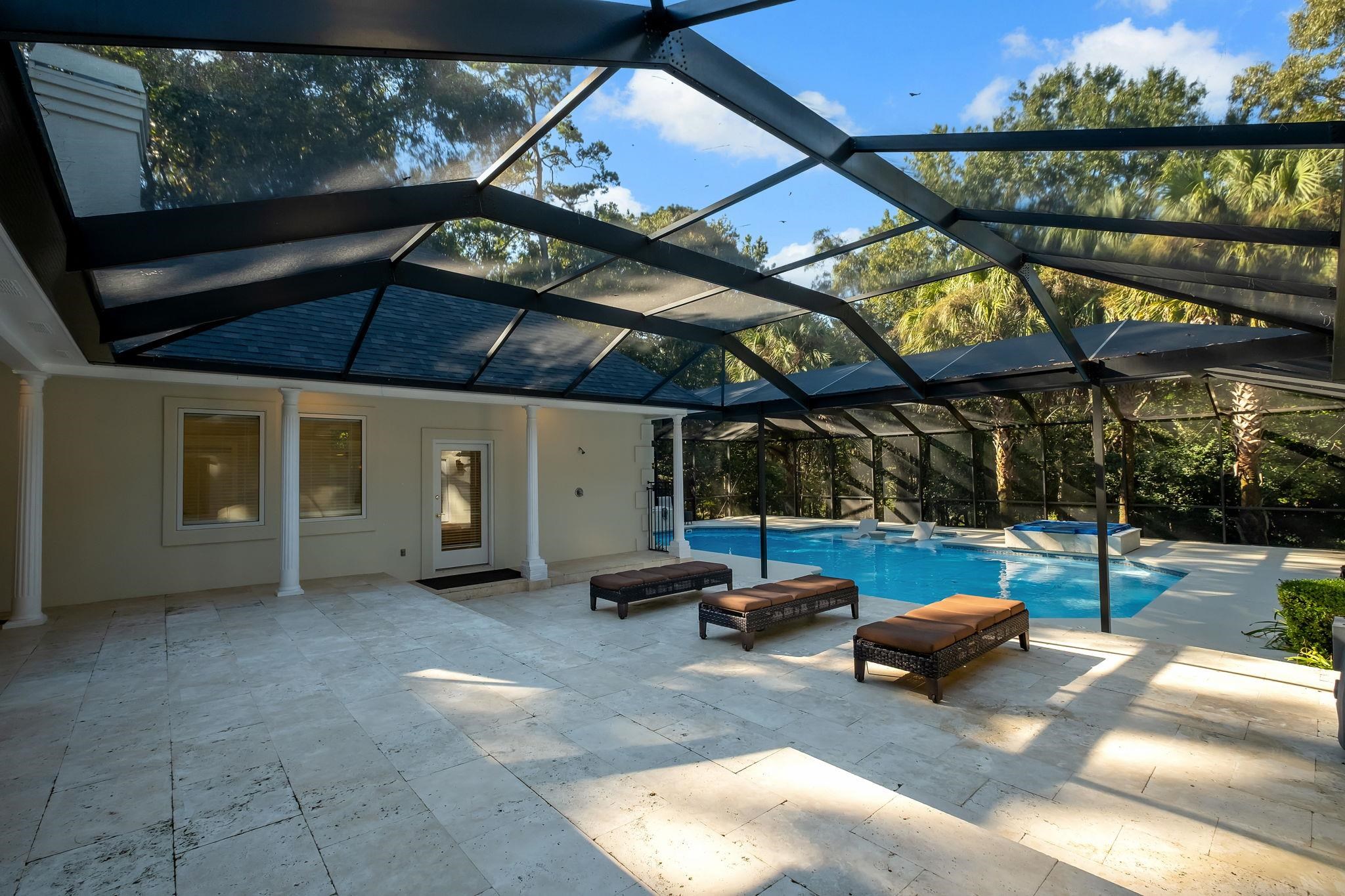 1304 Live Oak Plantation Road