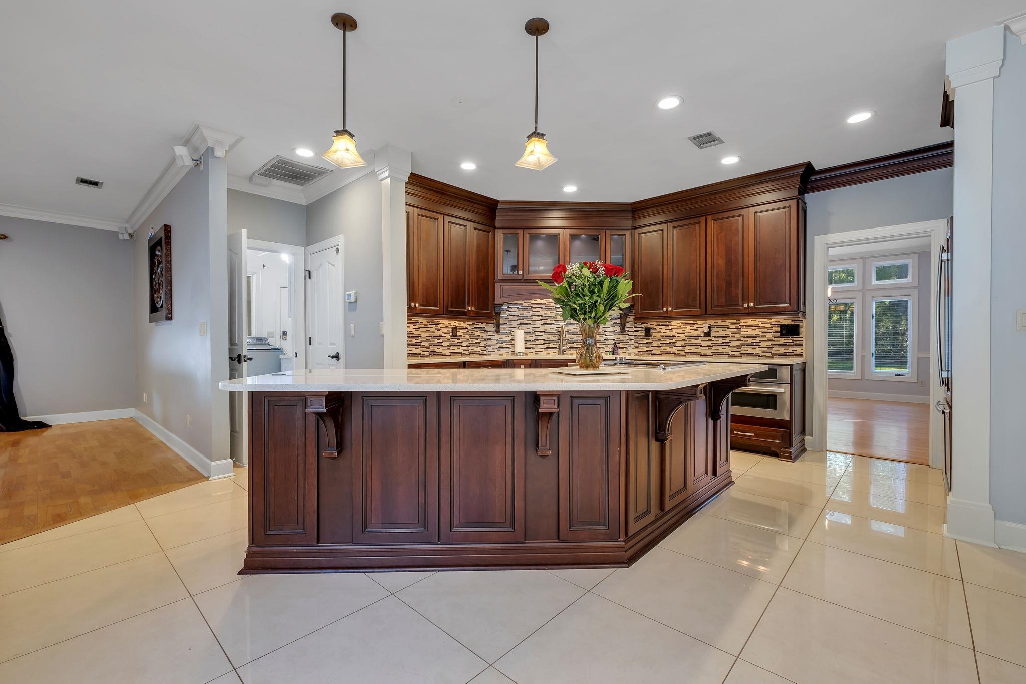 1304 Live Oak Plantation Road