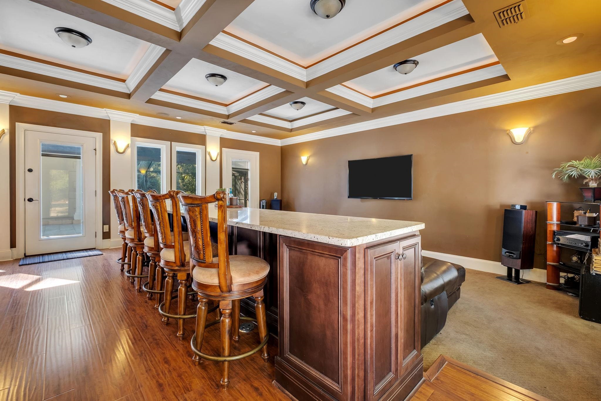 1304 Live Oak Plantation Road