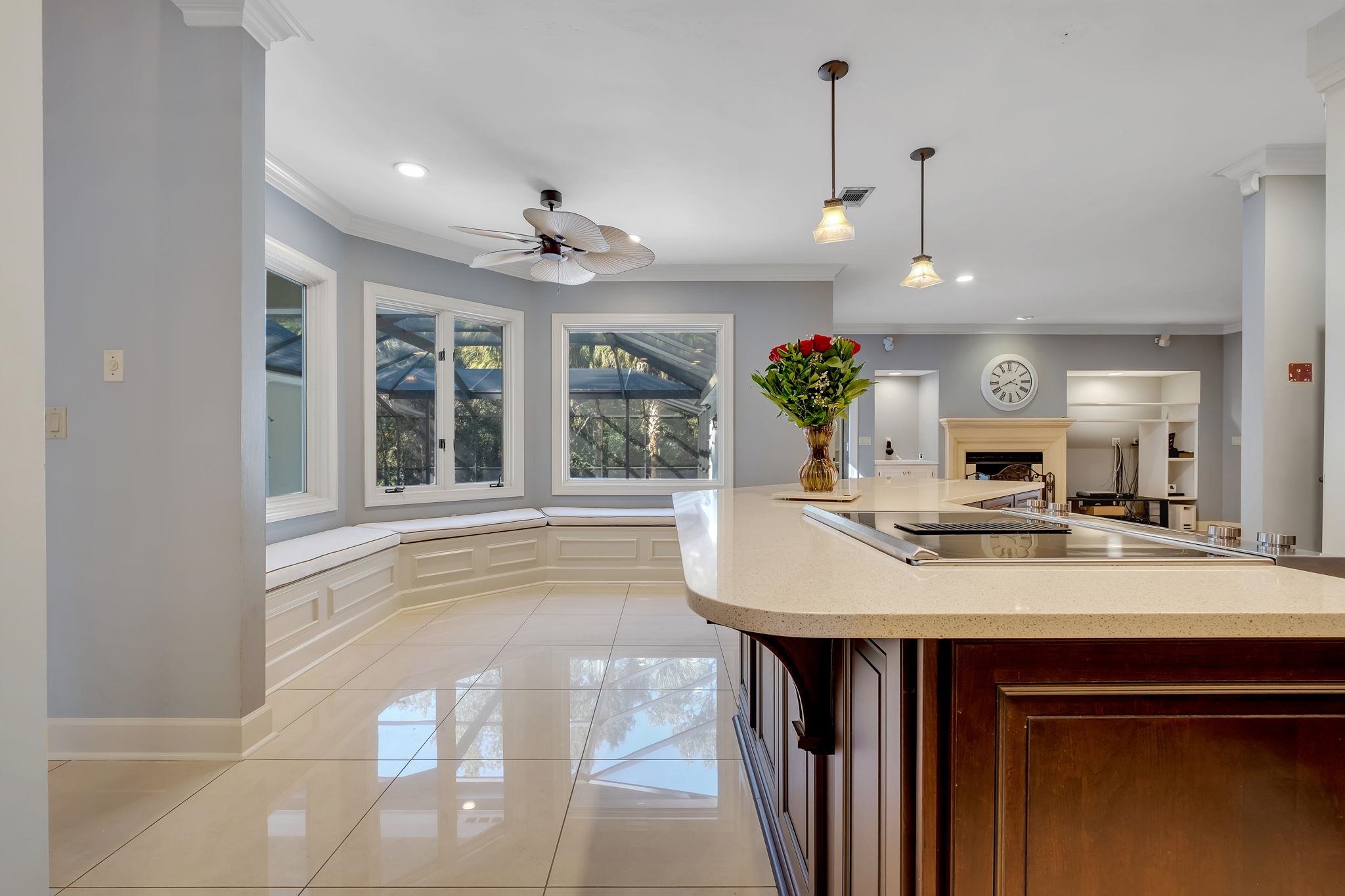 1304 Live Oak Plantation Road