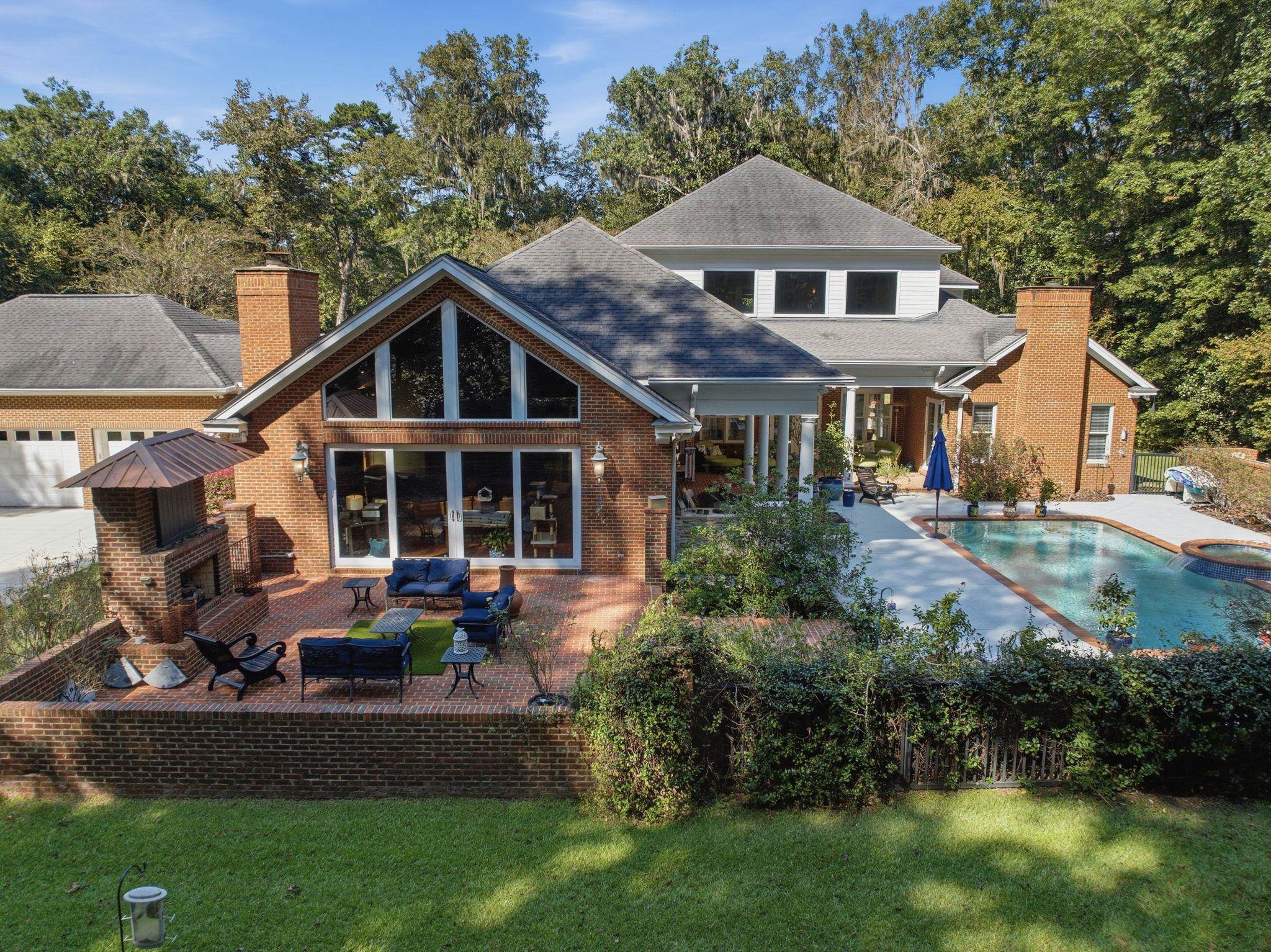 117 MEADOW WOOD Court