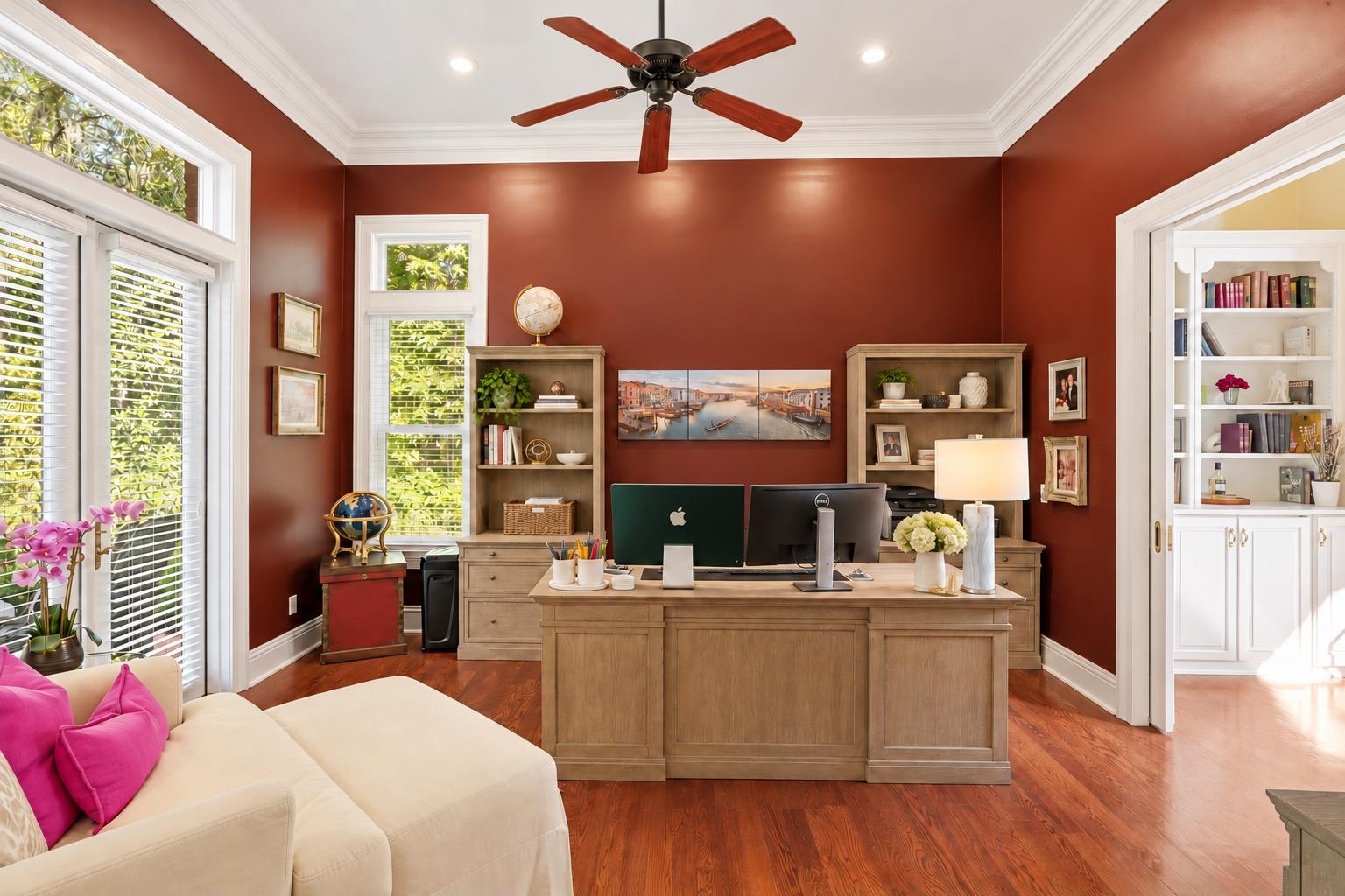 117 MEADOW WOOD Court