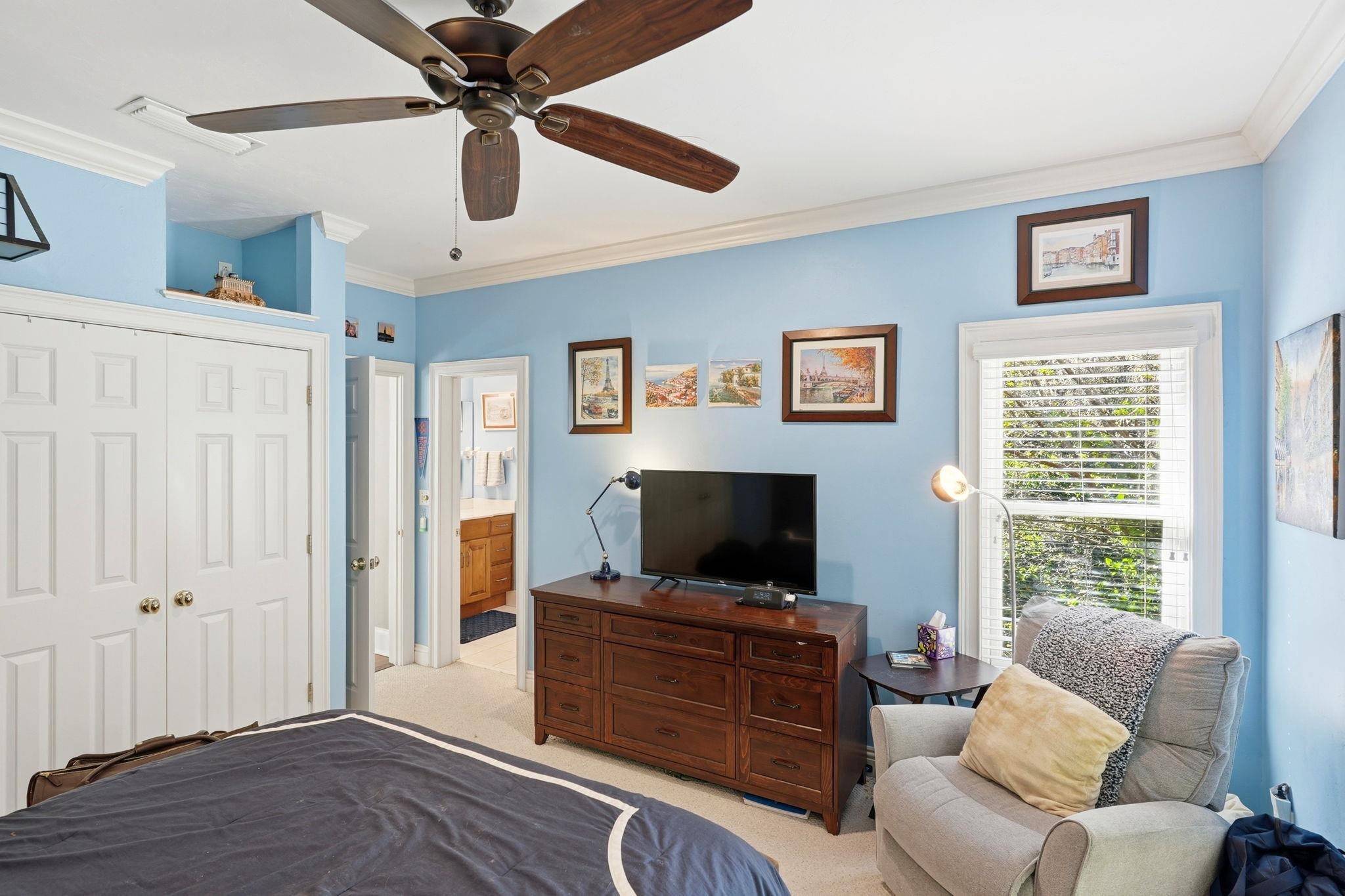 117 MEADOW WOOD Court