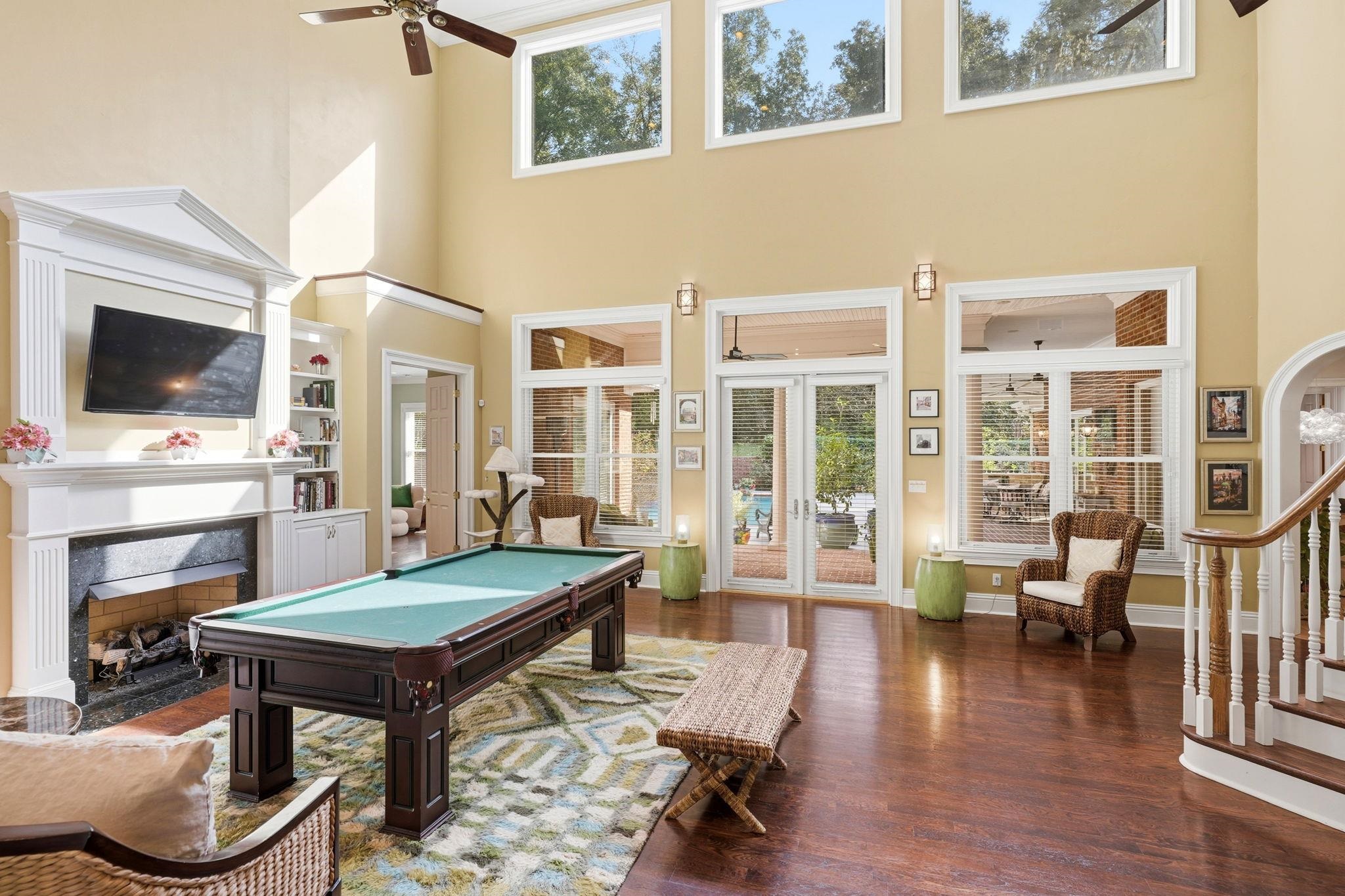 117 MEADOW WOOD Court