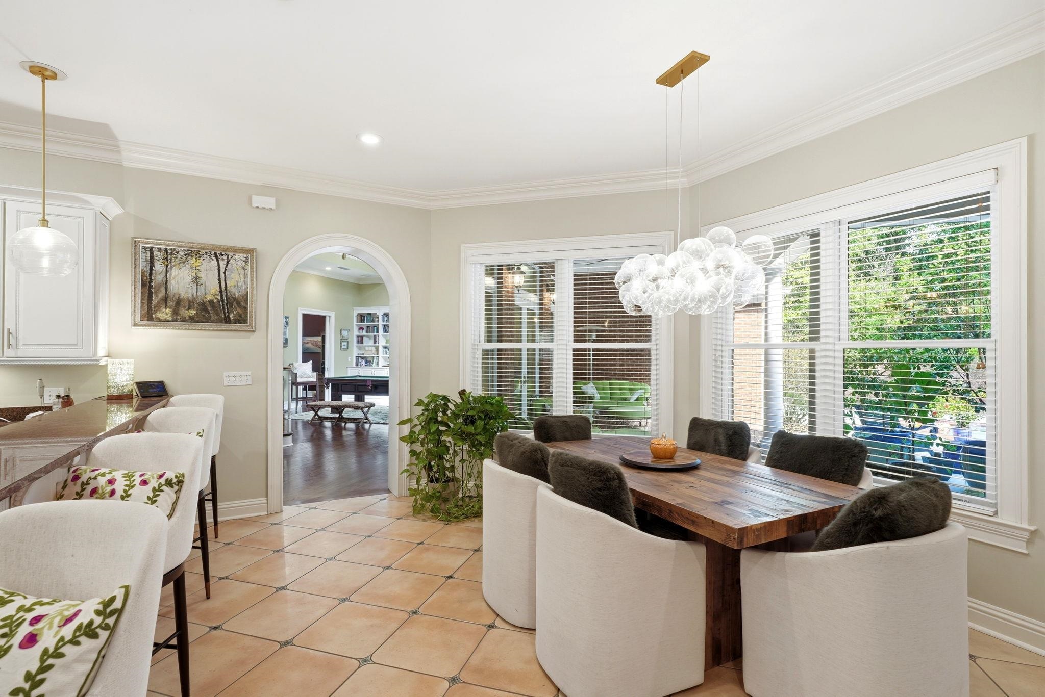 117 MEADOW WOOD Court