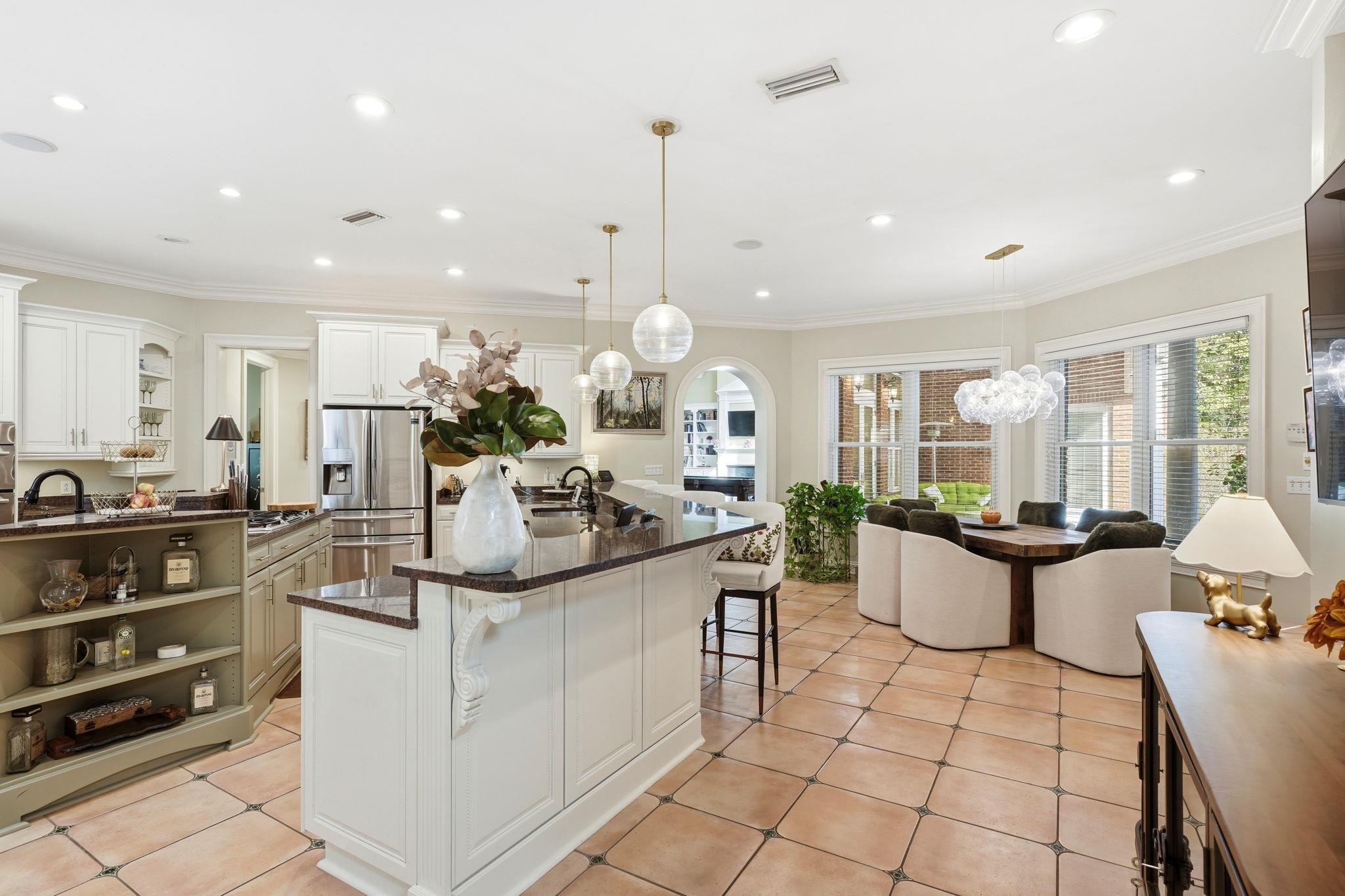 117 MEADOW WOOD Court