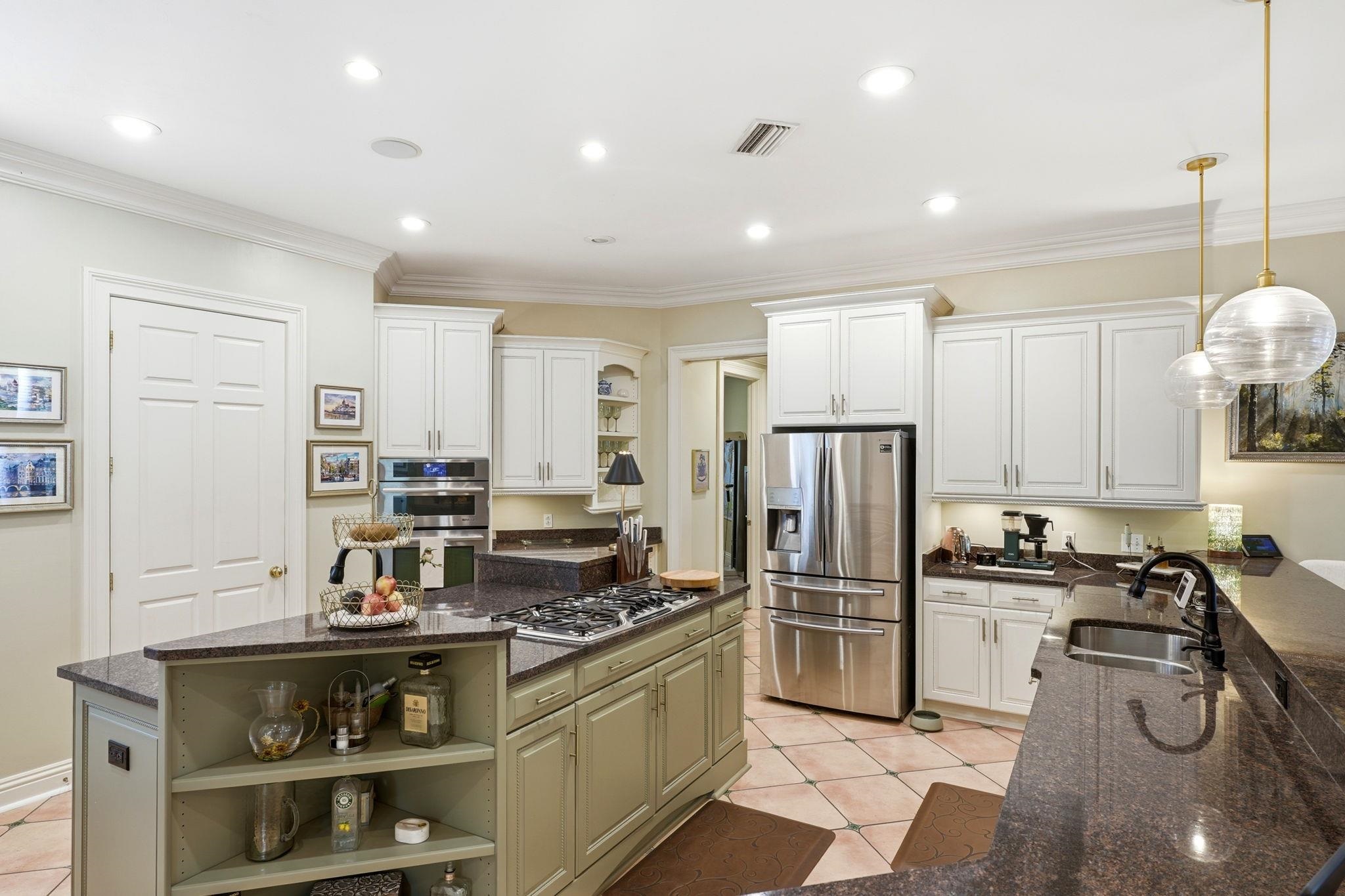 117 MEADOW WOOD Court
