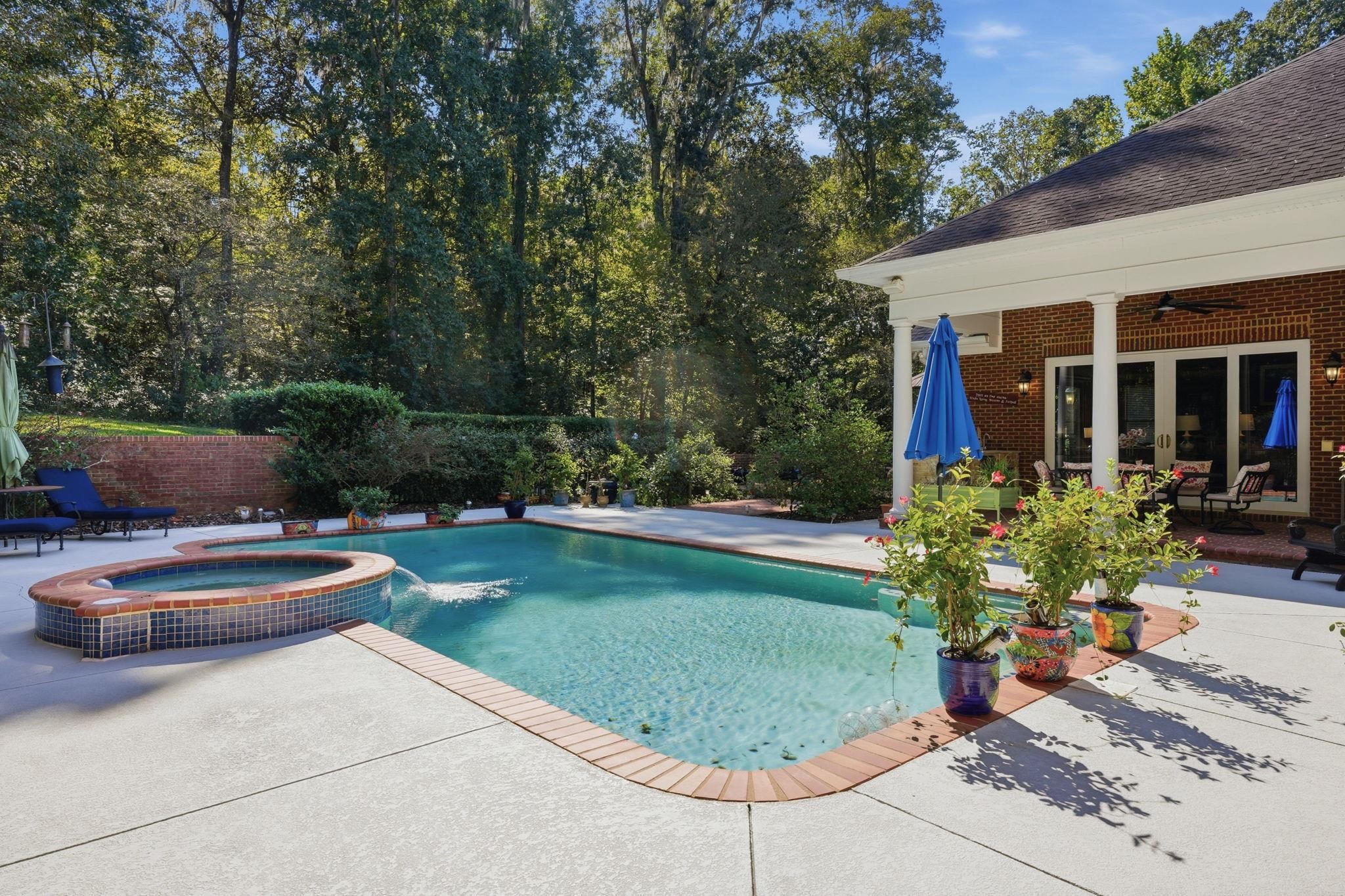 117 MEADOW WOOD Court