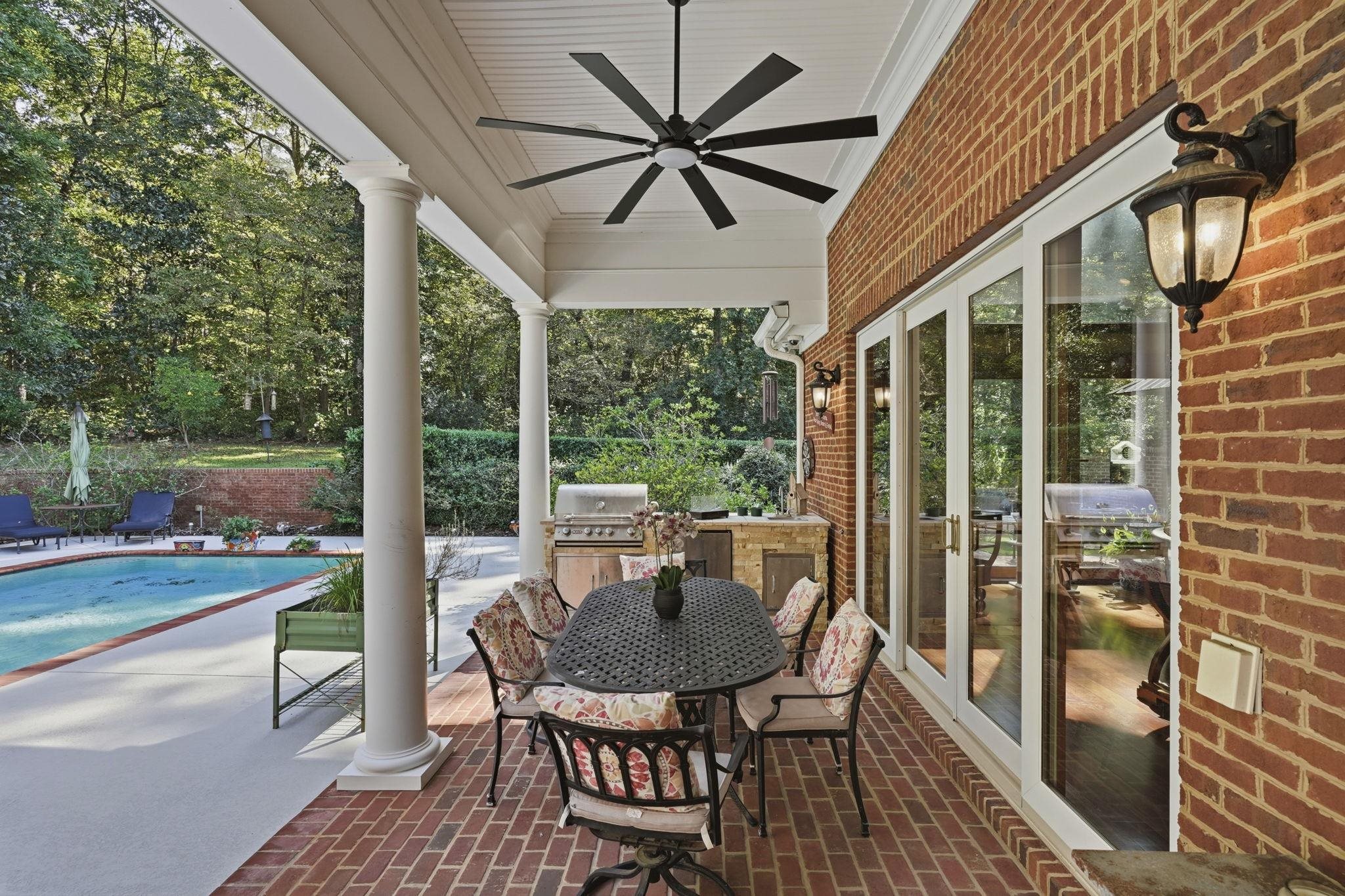 117 MEADOW WOOD Court