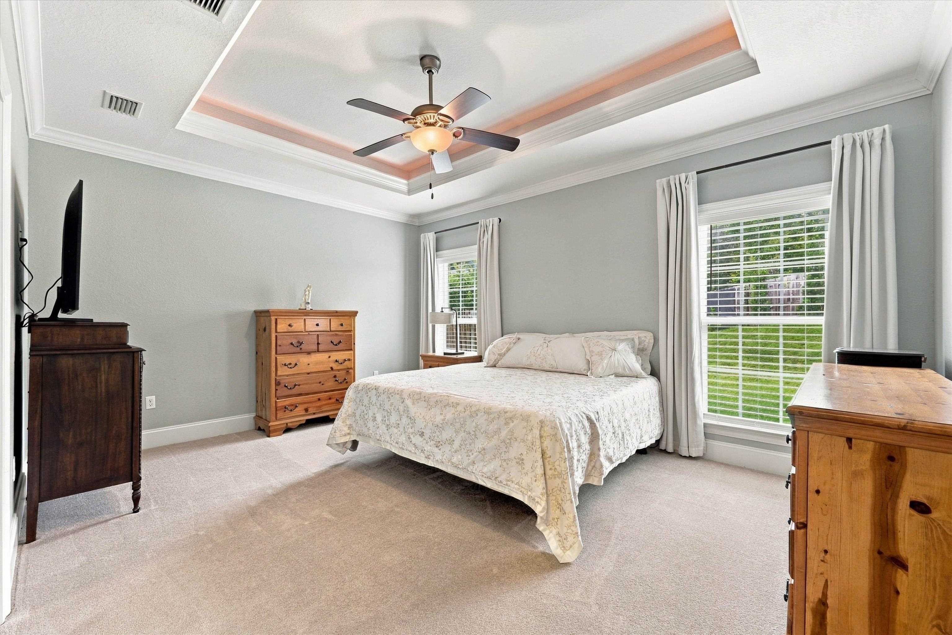 5833 Dahlgren Trail