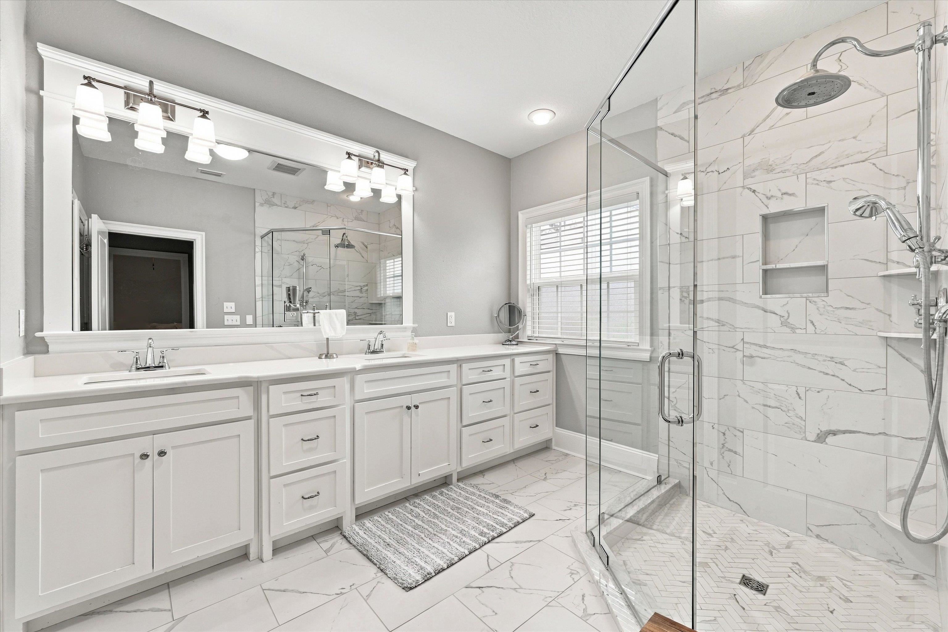 5833 Dahlgren Trail