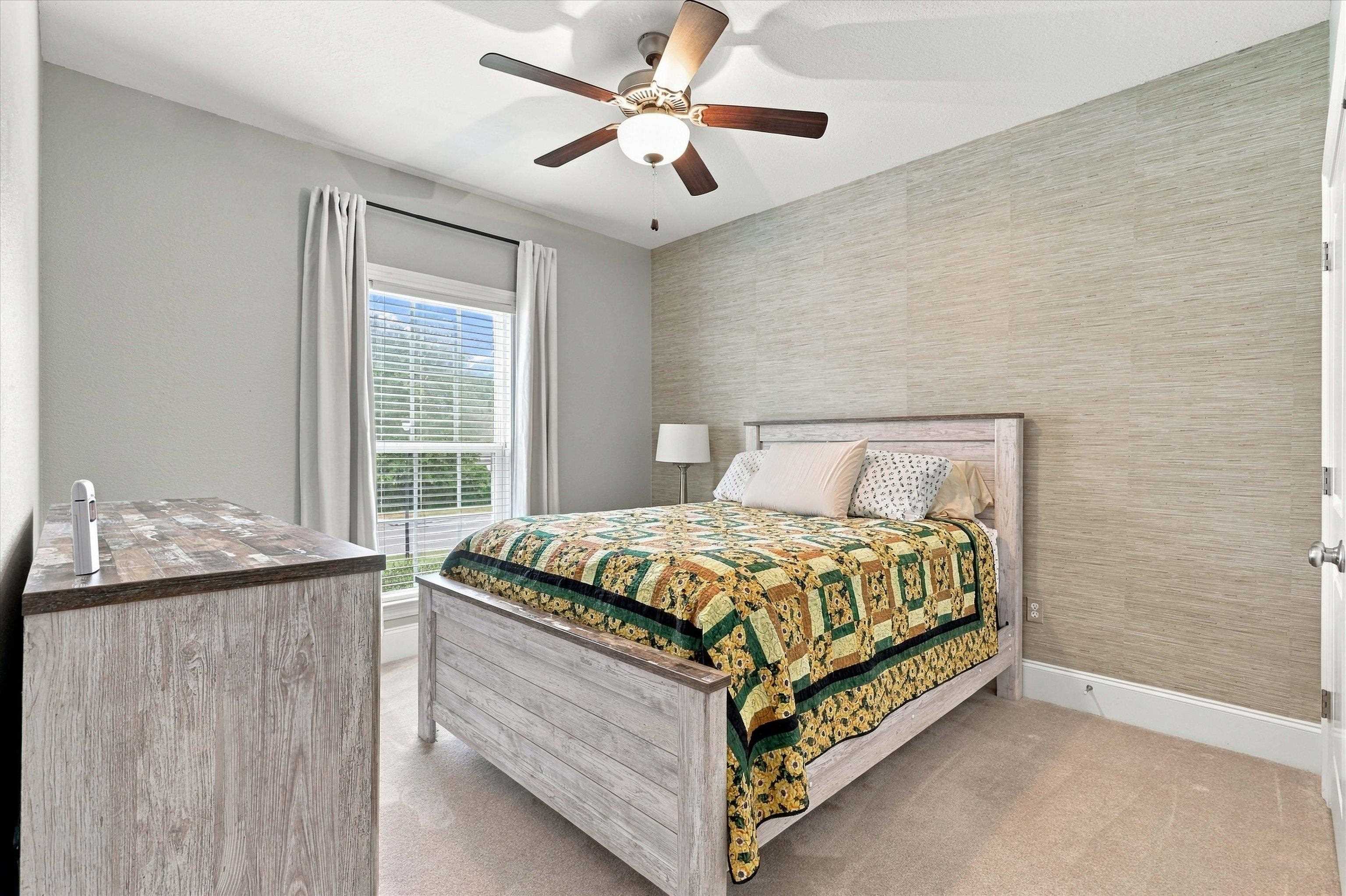 5833 Dahlgren Trail