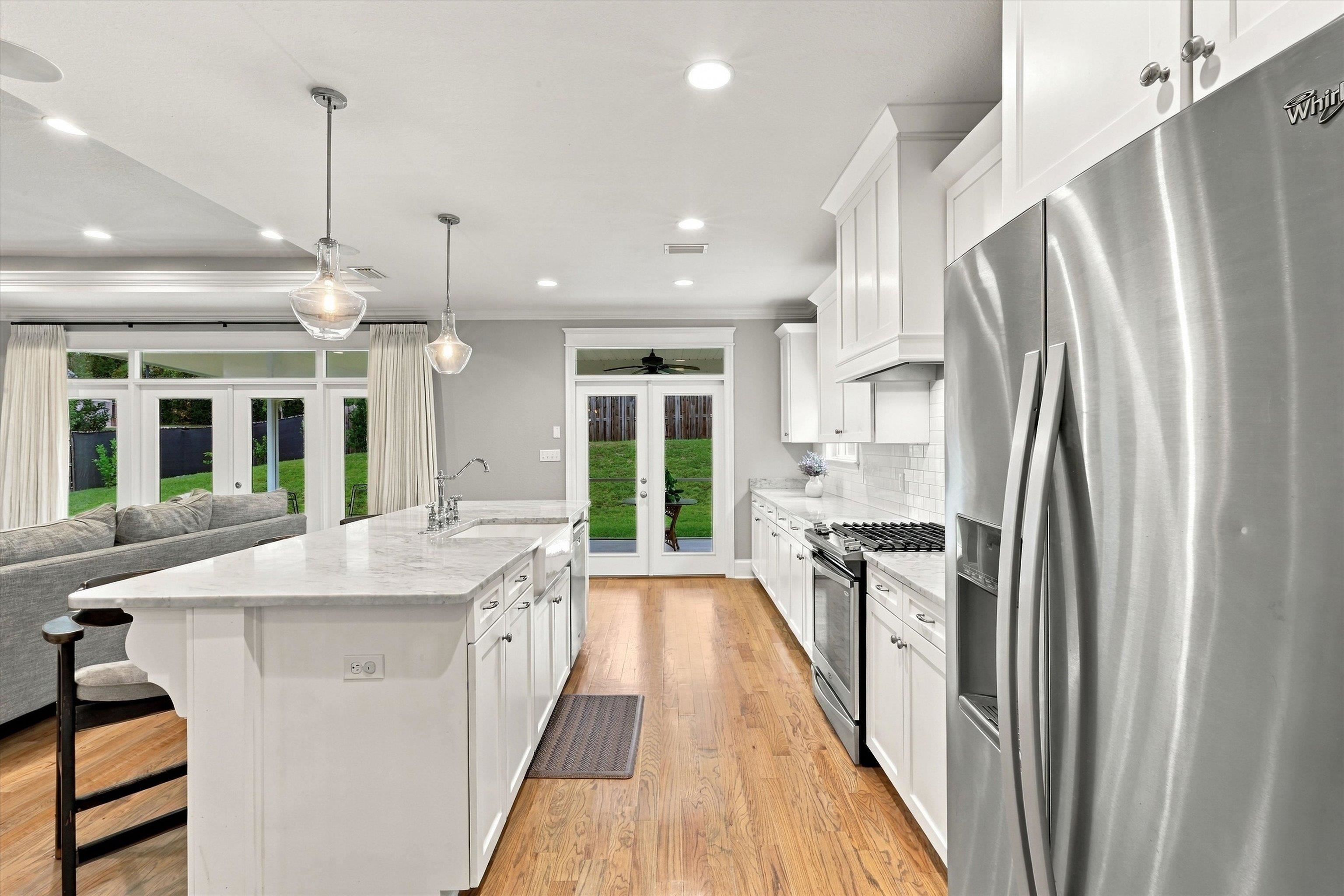 5833 Dahlgren Trail