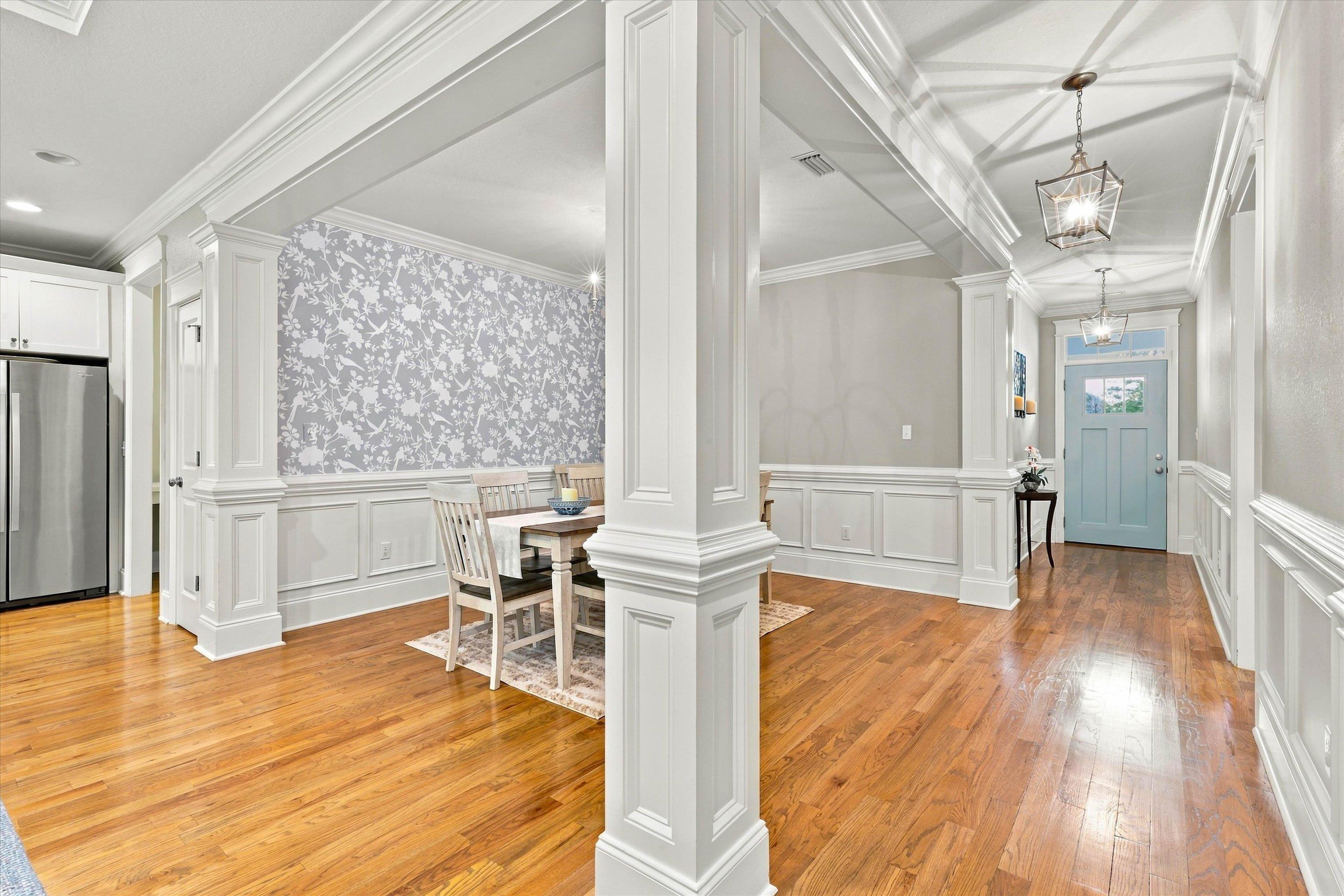 5833 Dahlgren Trail