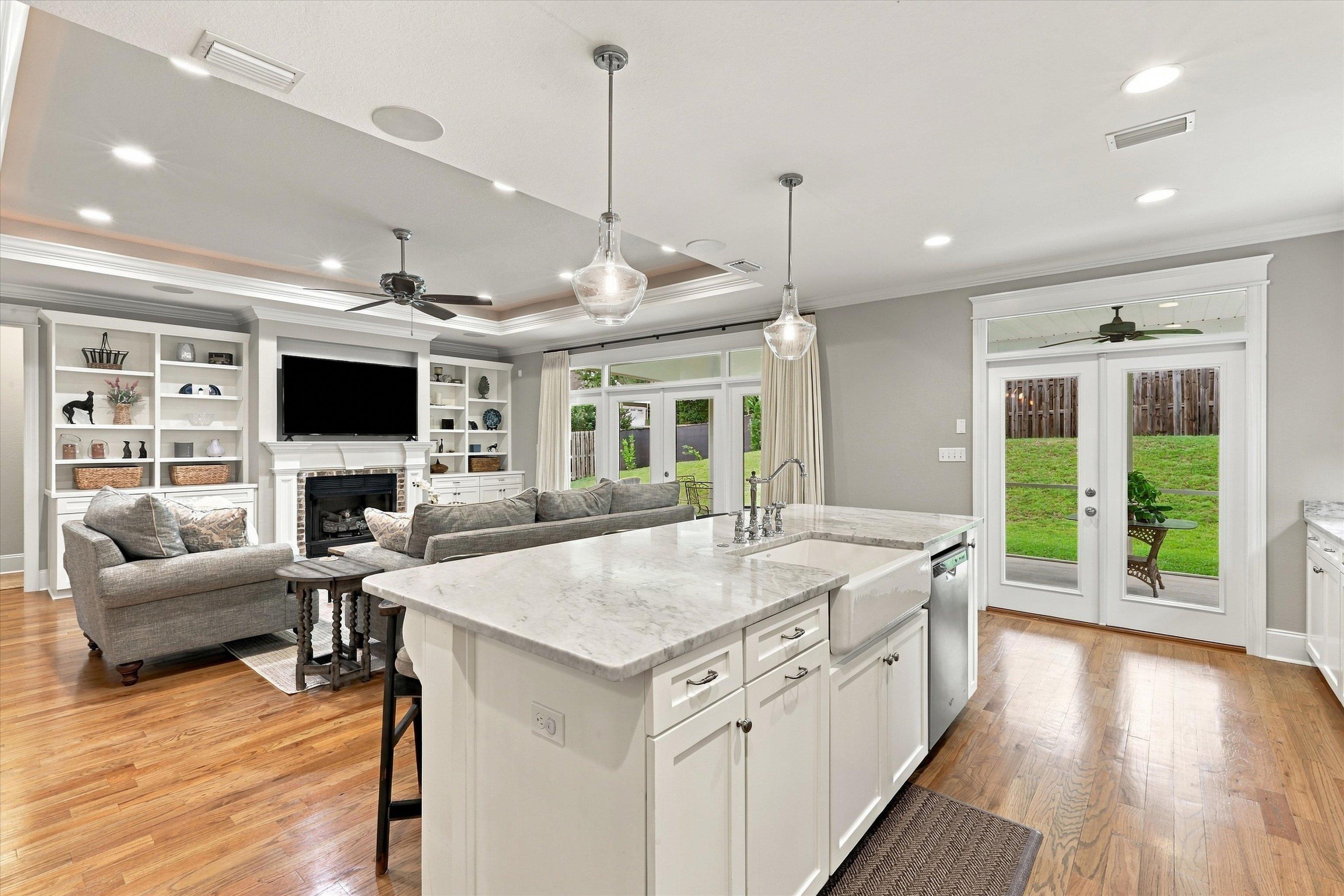 5833 Dahlgren Trail