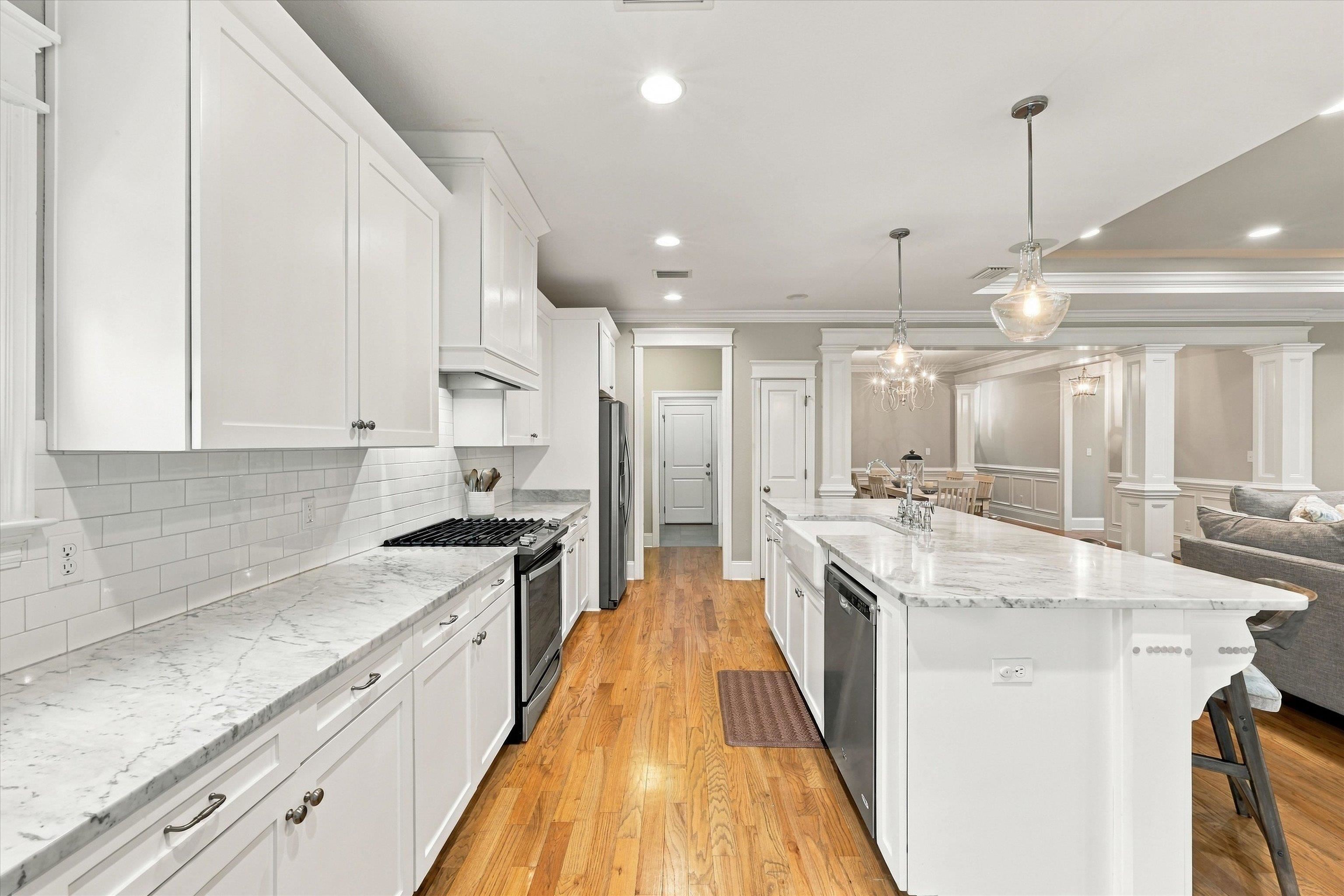5833 Dahlgren Trail