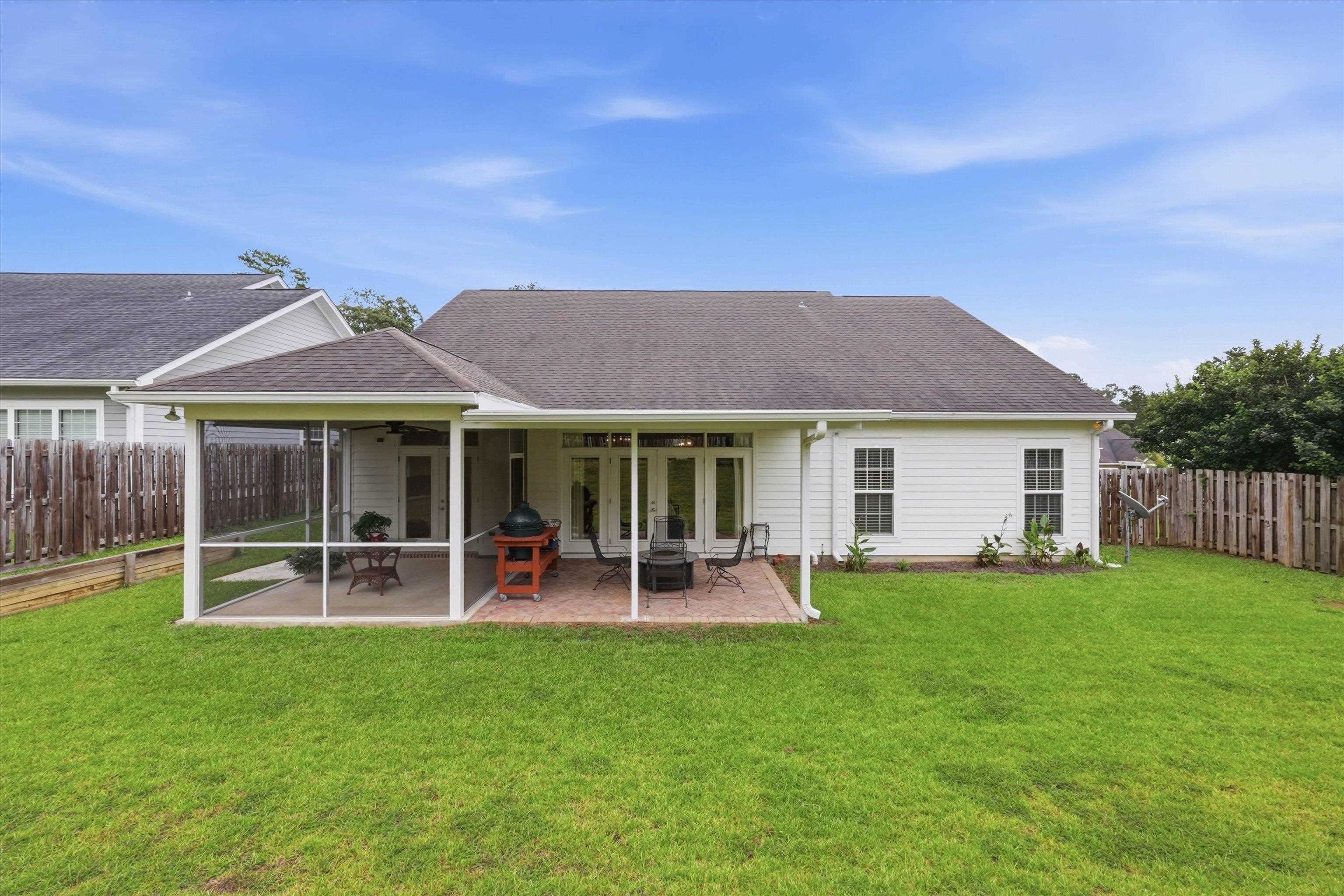 5833 Dahlgren Trail