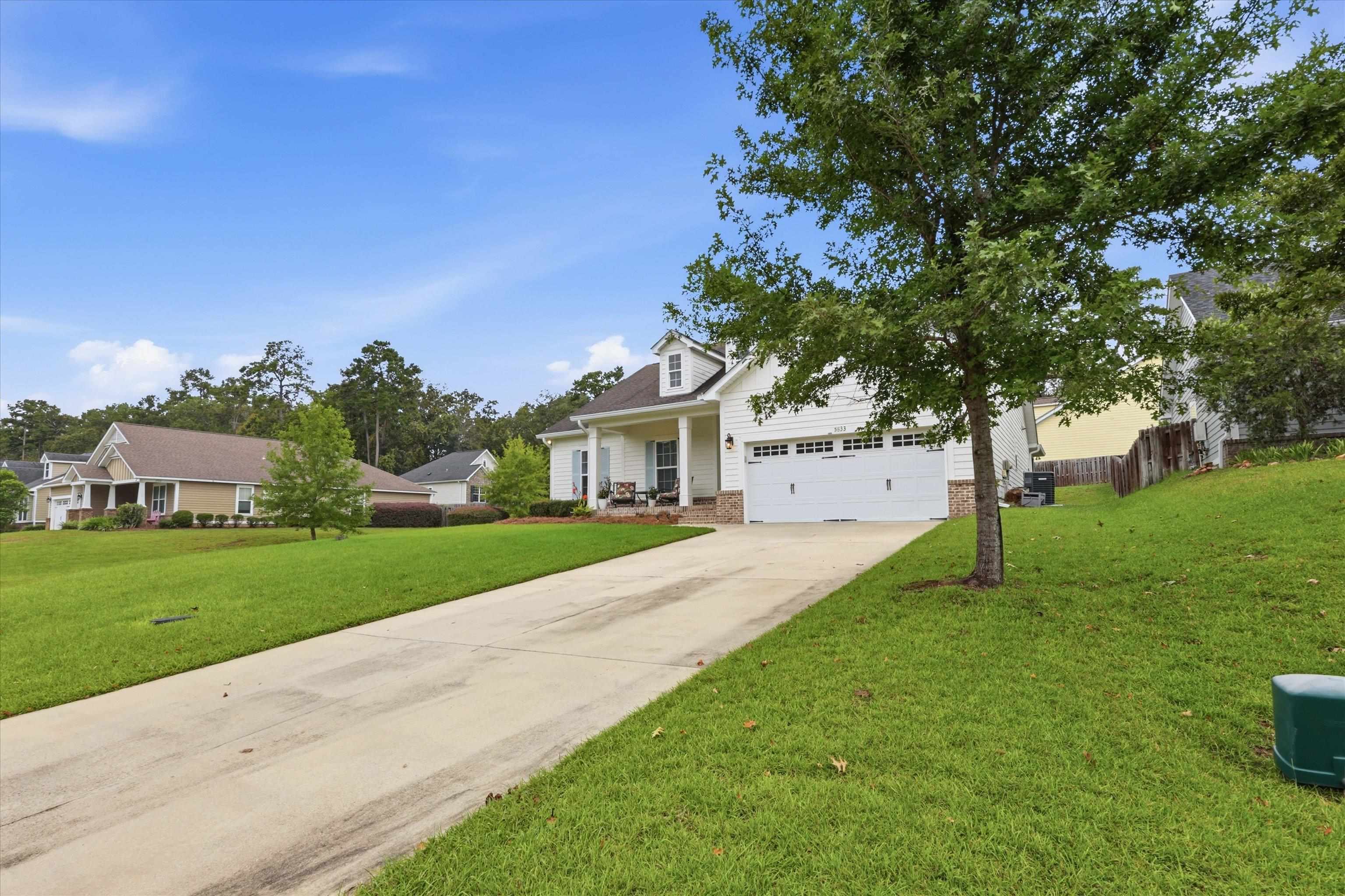 5833 Dahlgren Trail