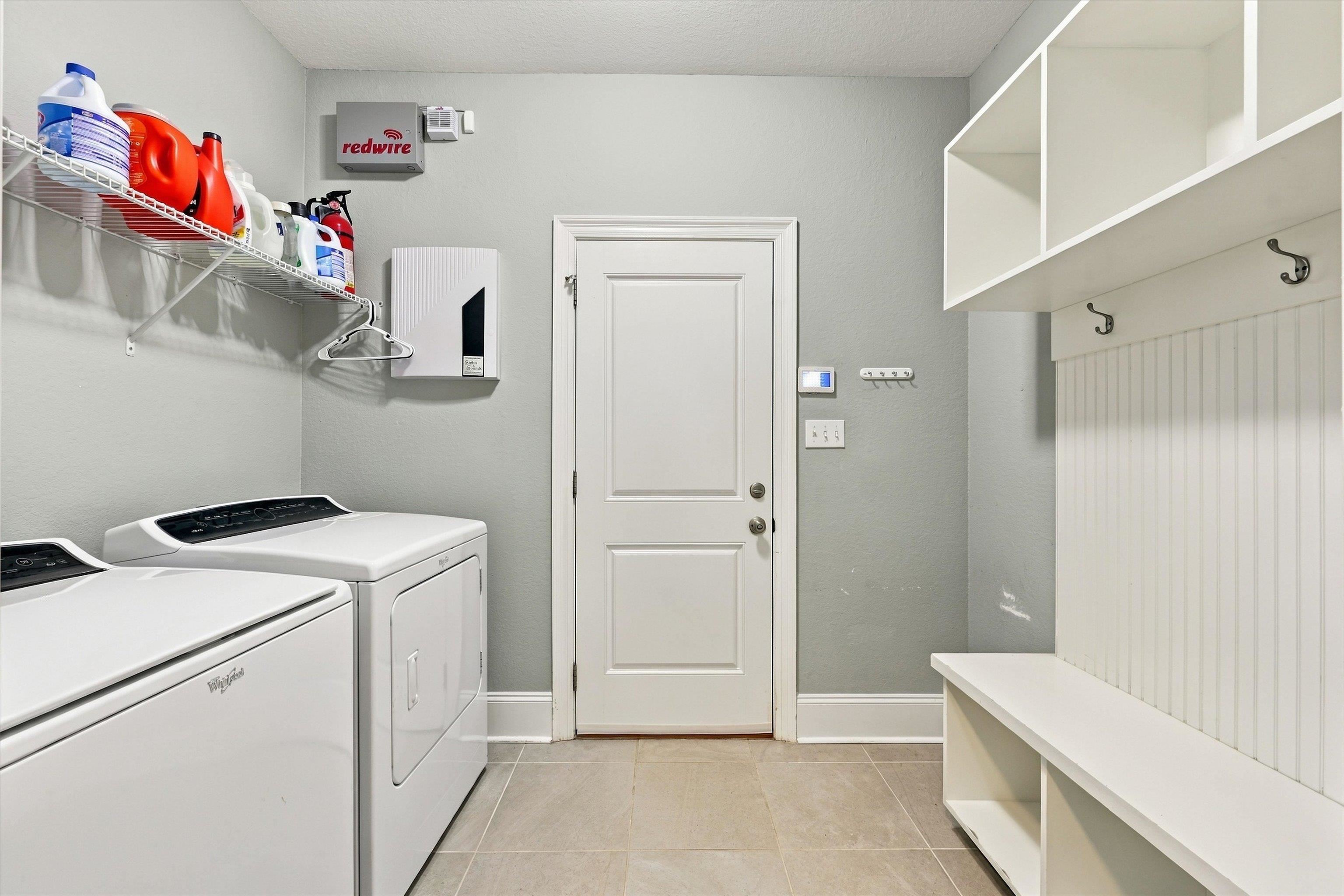 5833 Dahlgren Trail
