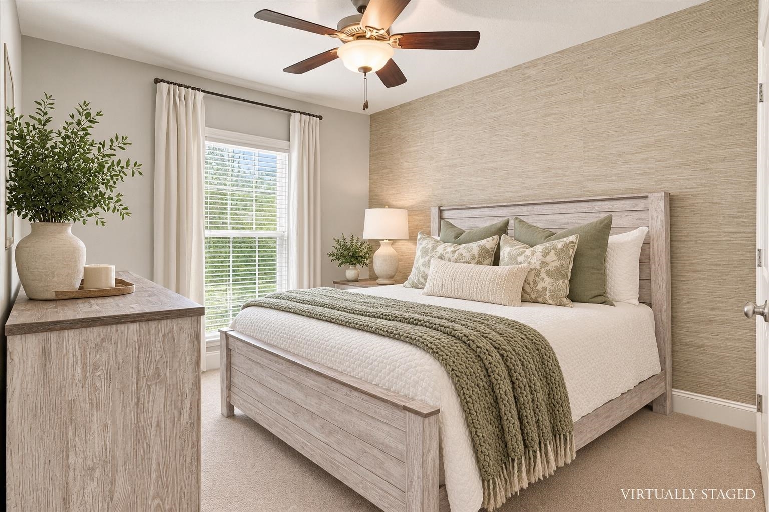 5833 Dahlgren Trail