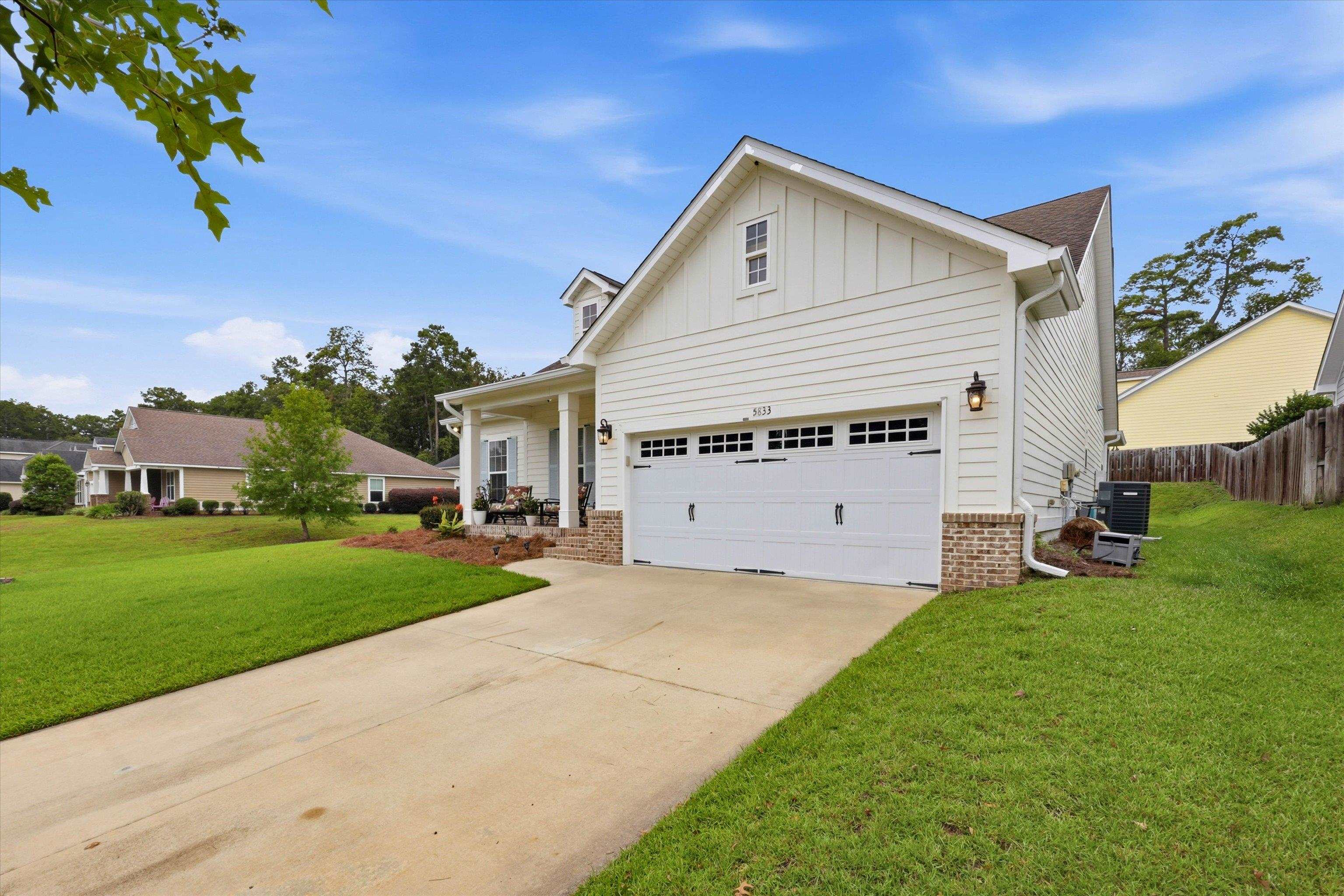 5833 Dahlgren Trail