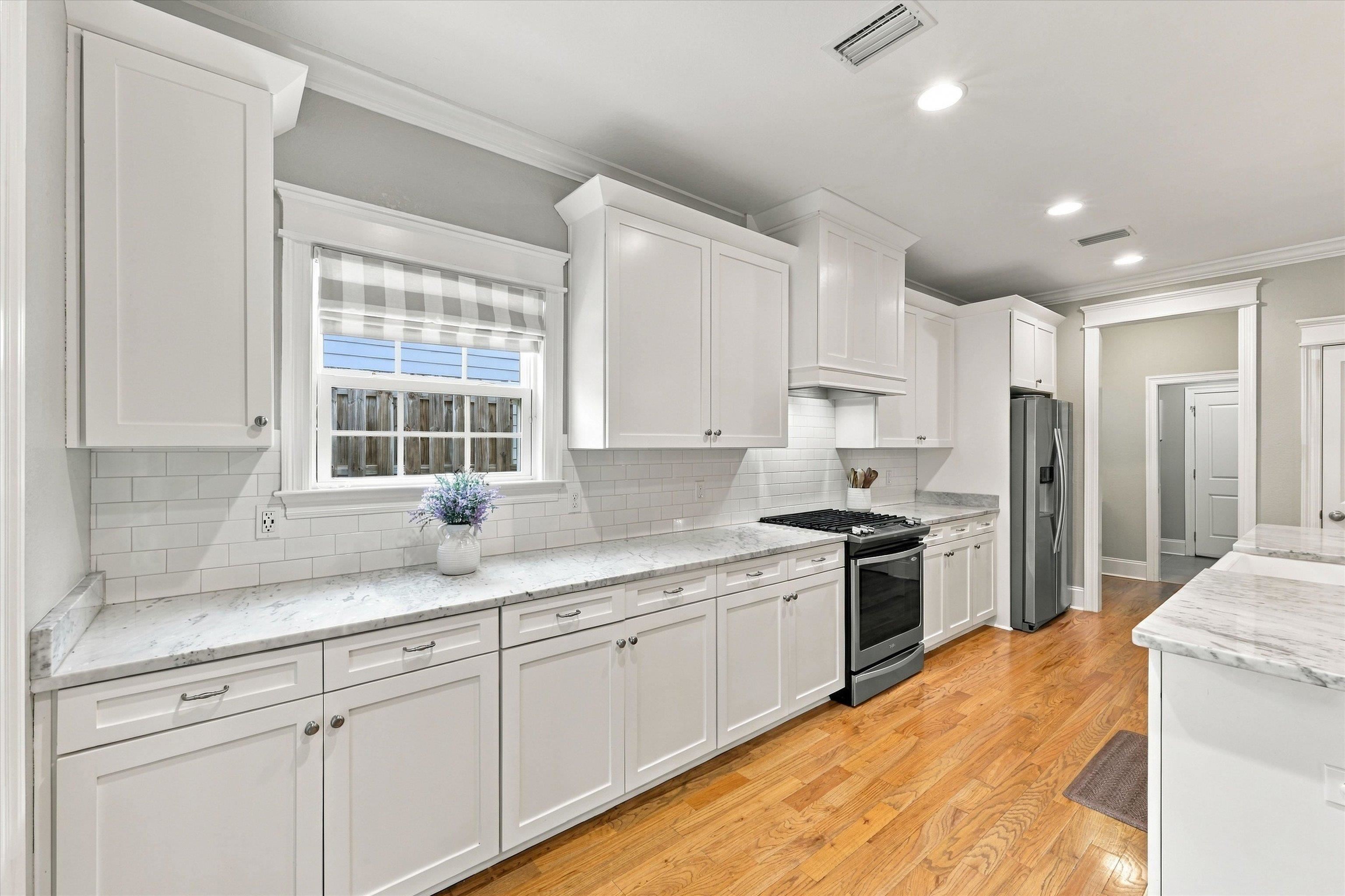 5833 Dahlgren Trail