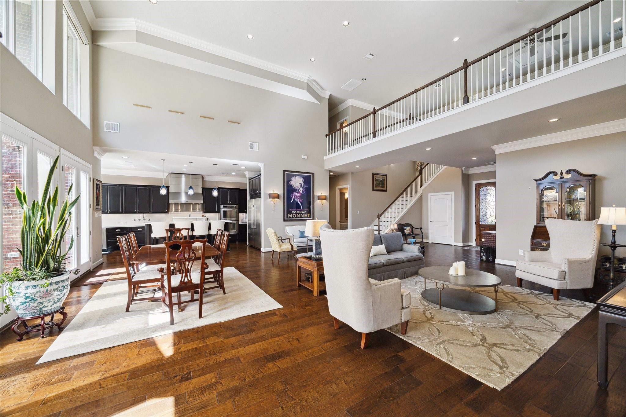 1202 Meadowlark Lane, Sugar Land