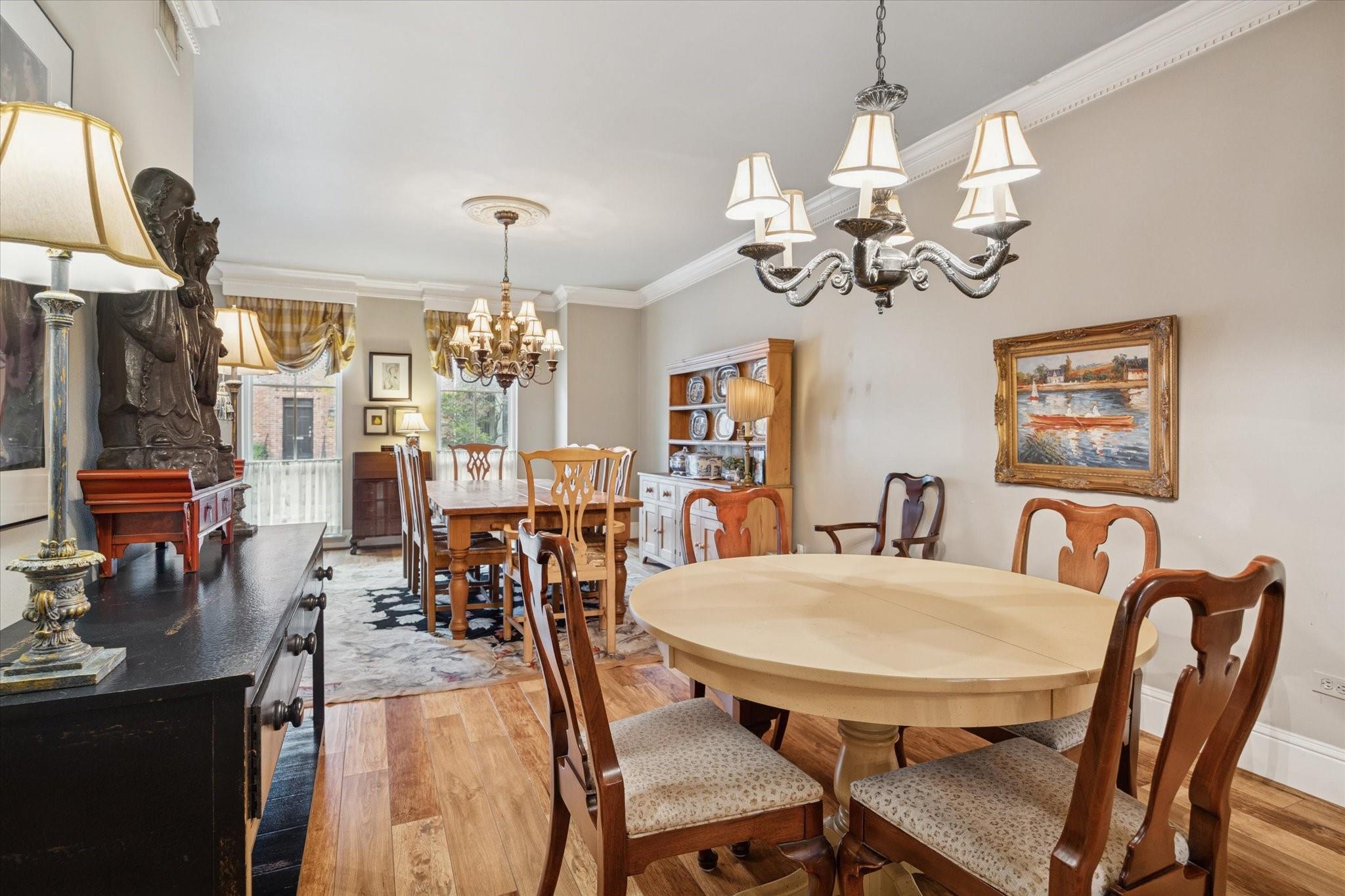 7525 Del Monte Drive