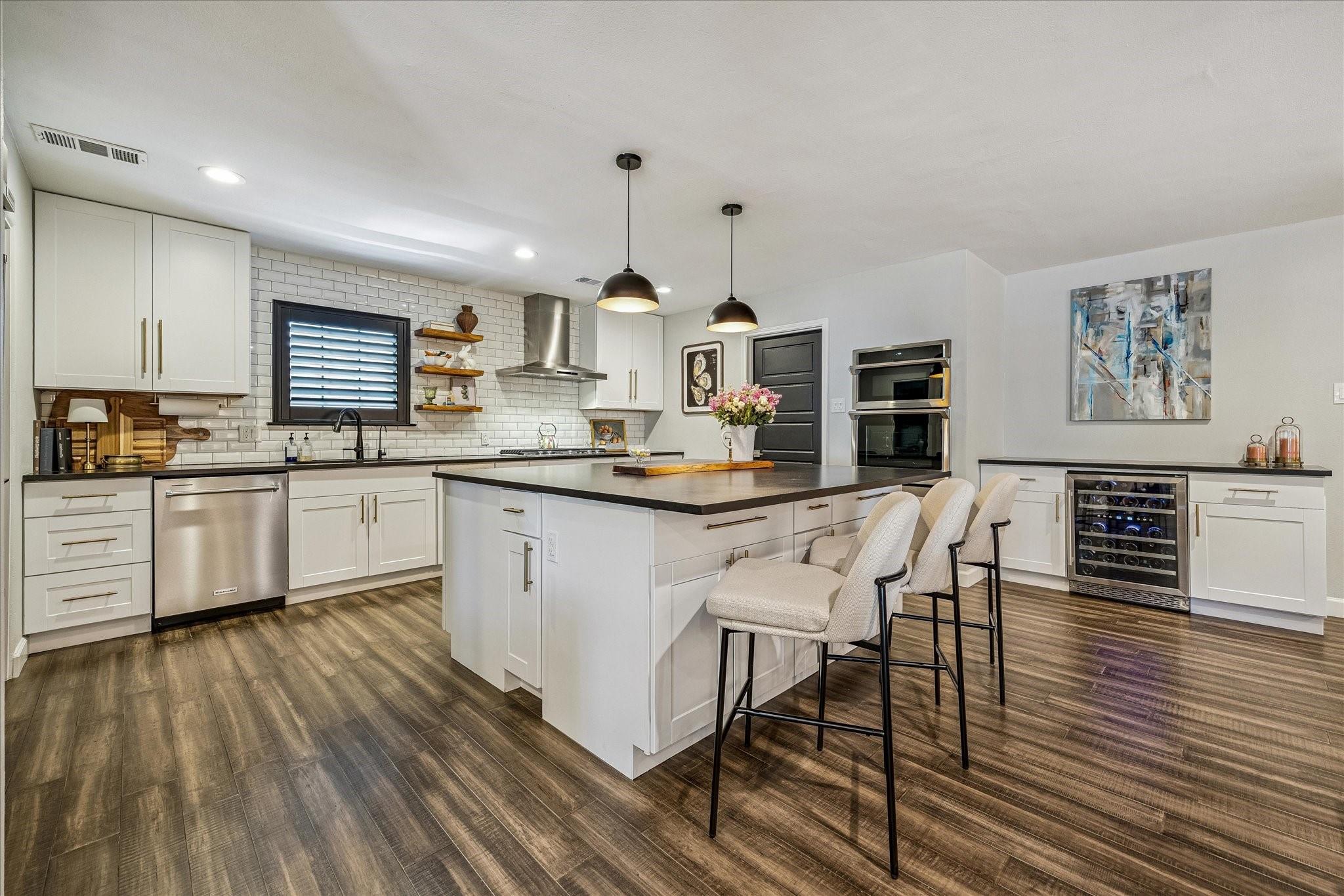 13830 Barryknoll Lane