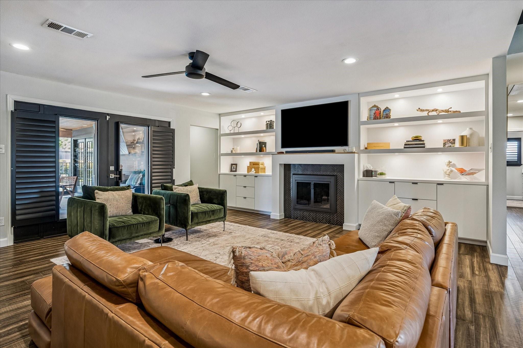 13830 Barryknoll Lane