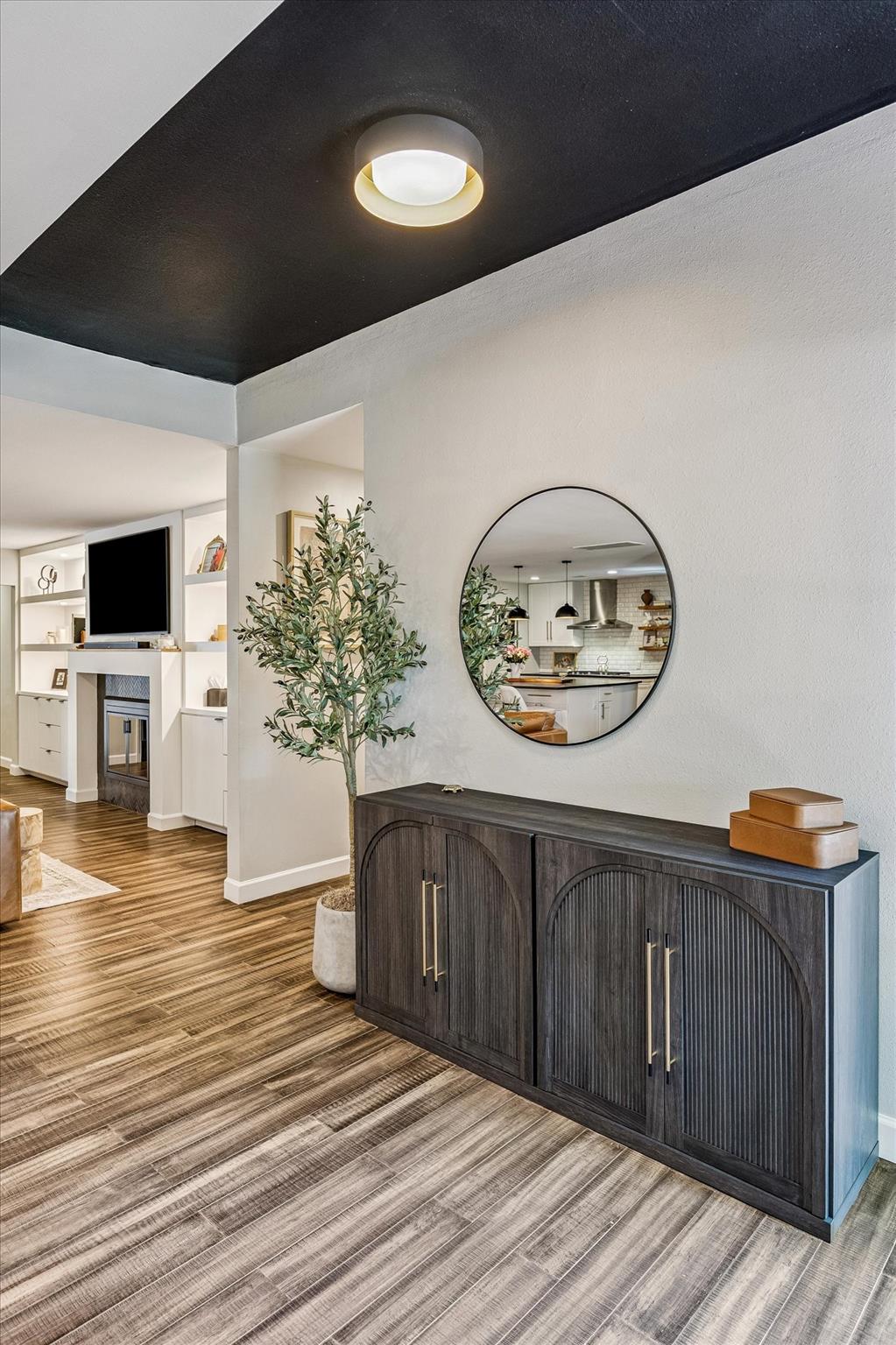 13830 Barryknoll Lane