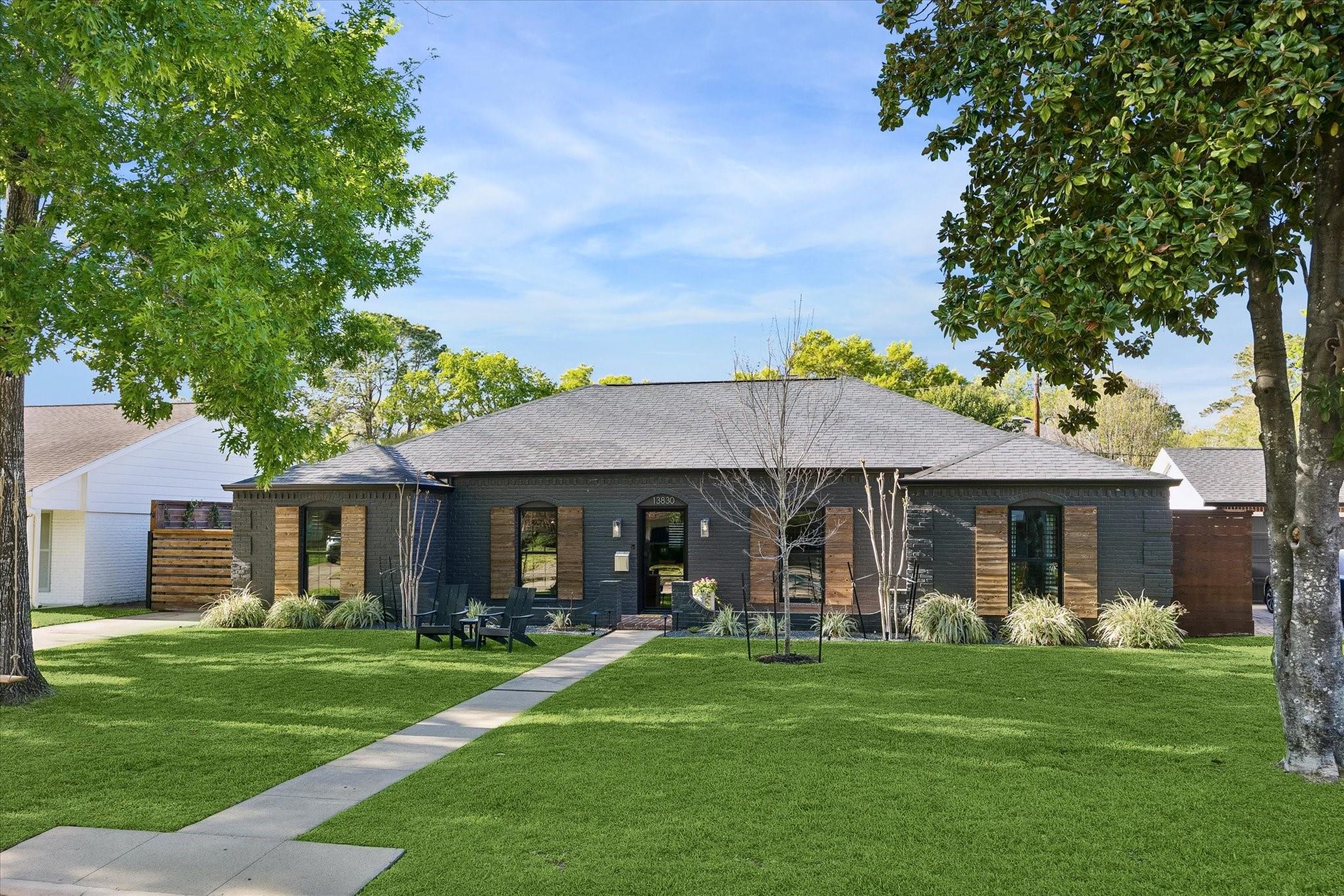 13830 Barryknoll Lane