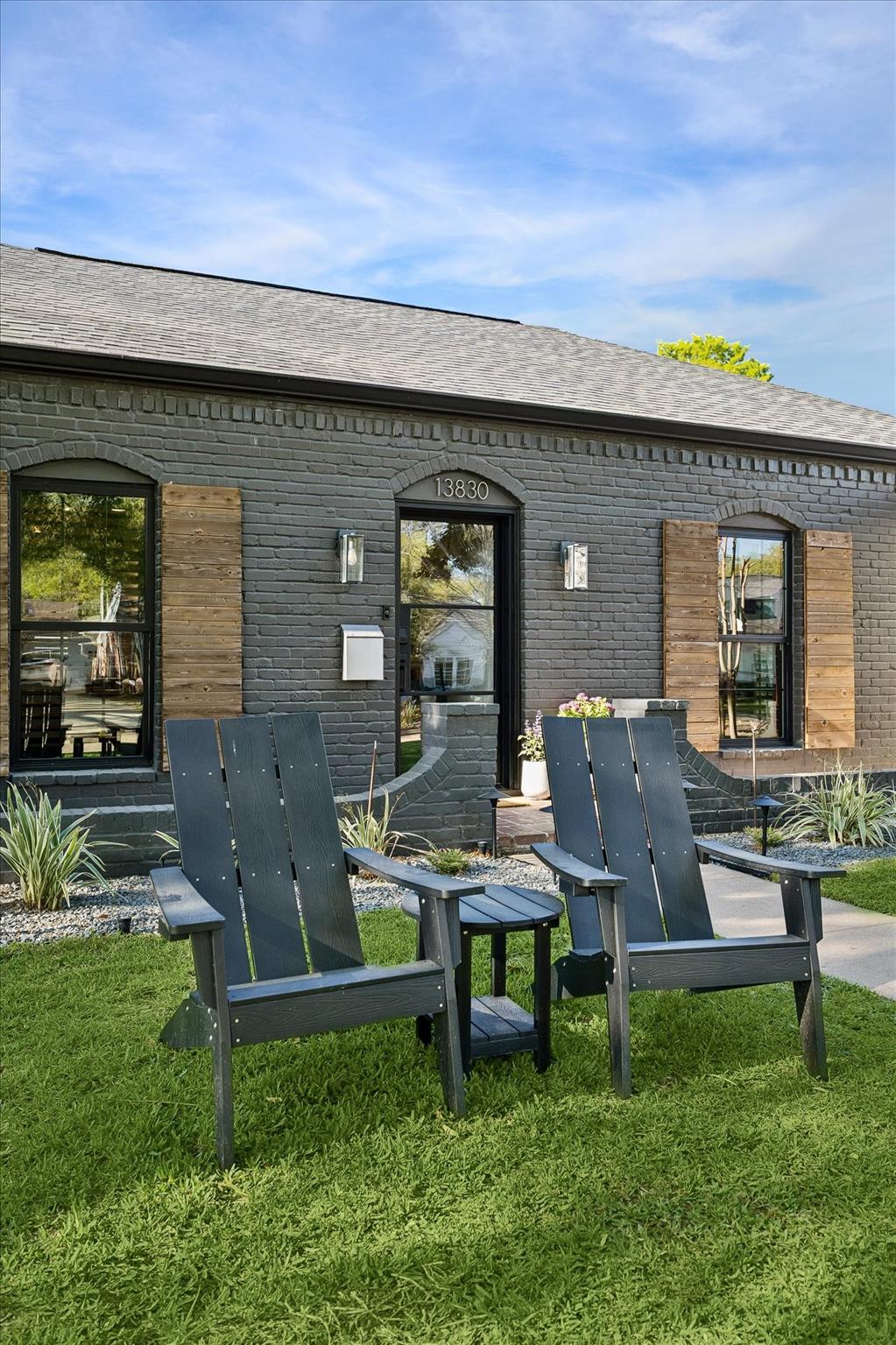 13830 Barryknoll Lane